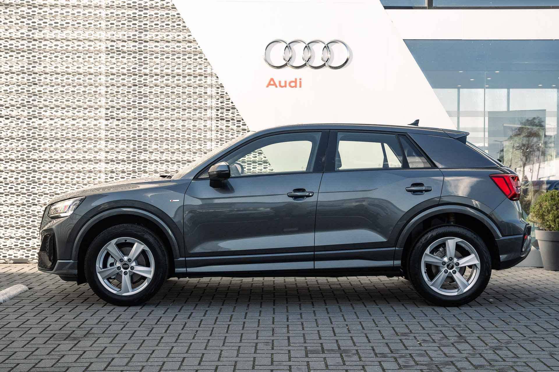 Audi Q2 S edition - 13/29