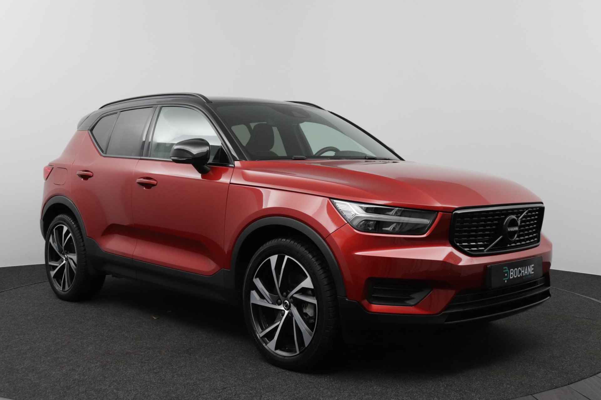 Volvo XC40 1.5 T5 Recharge R-Design | Achteruitrijcamera | Trekhaak - 6/43