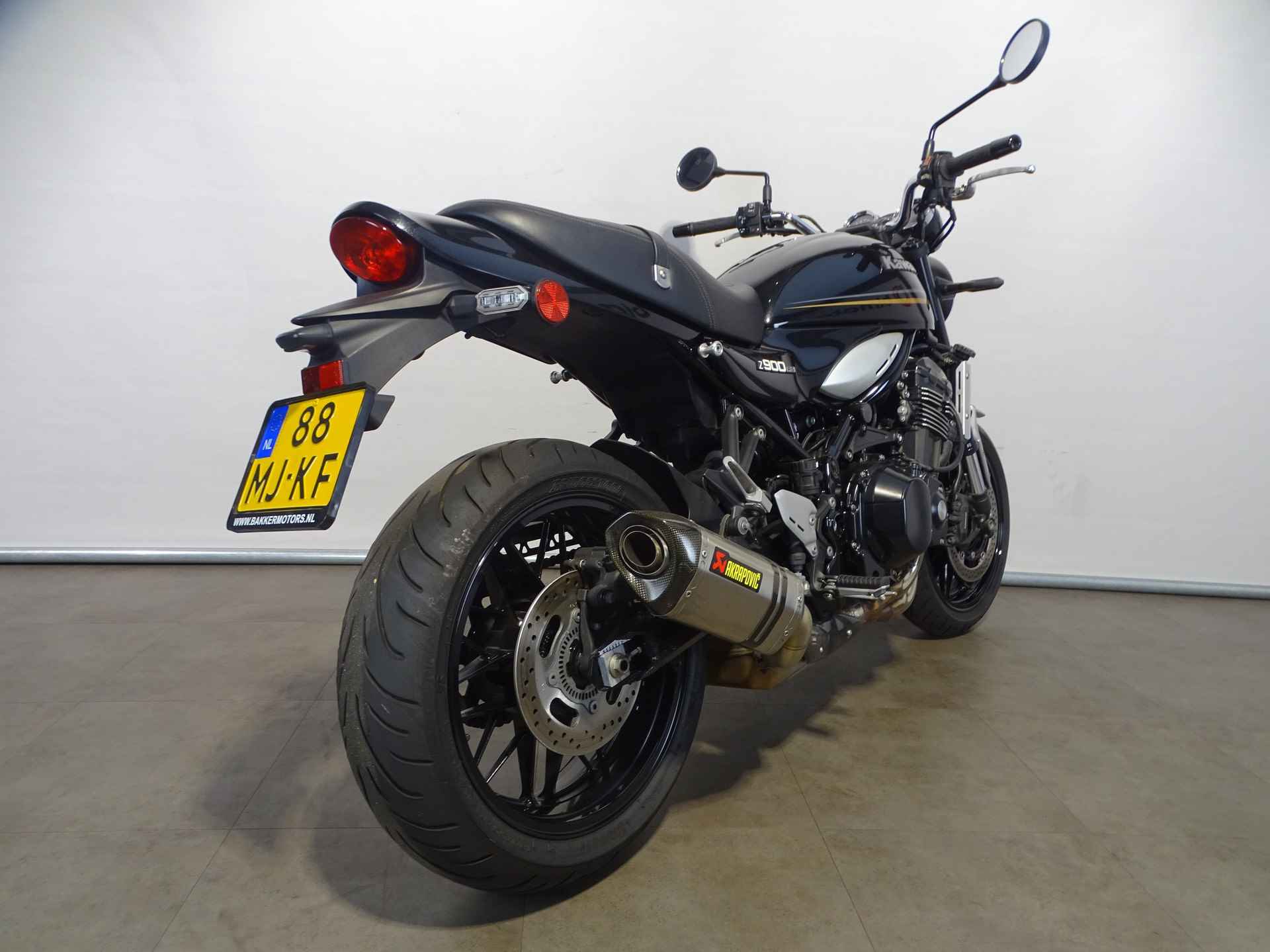 Kawasaki Z 900 RS - 7/7