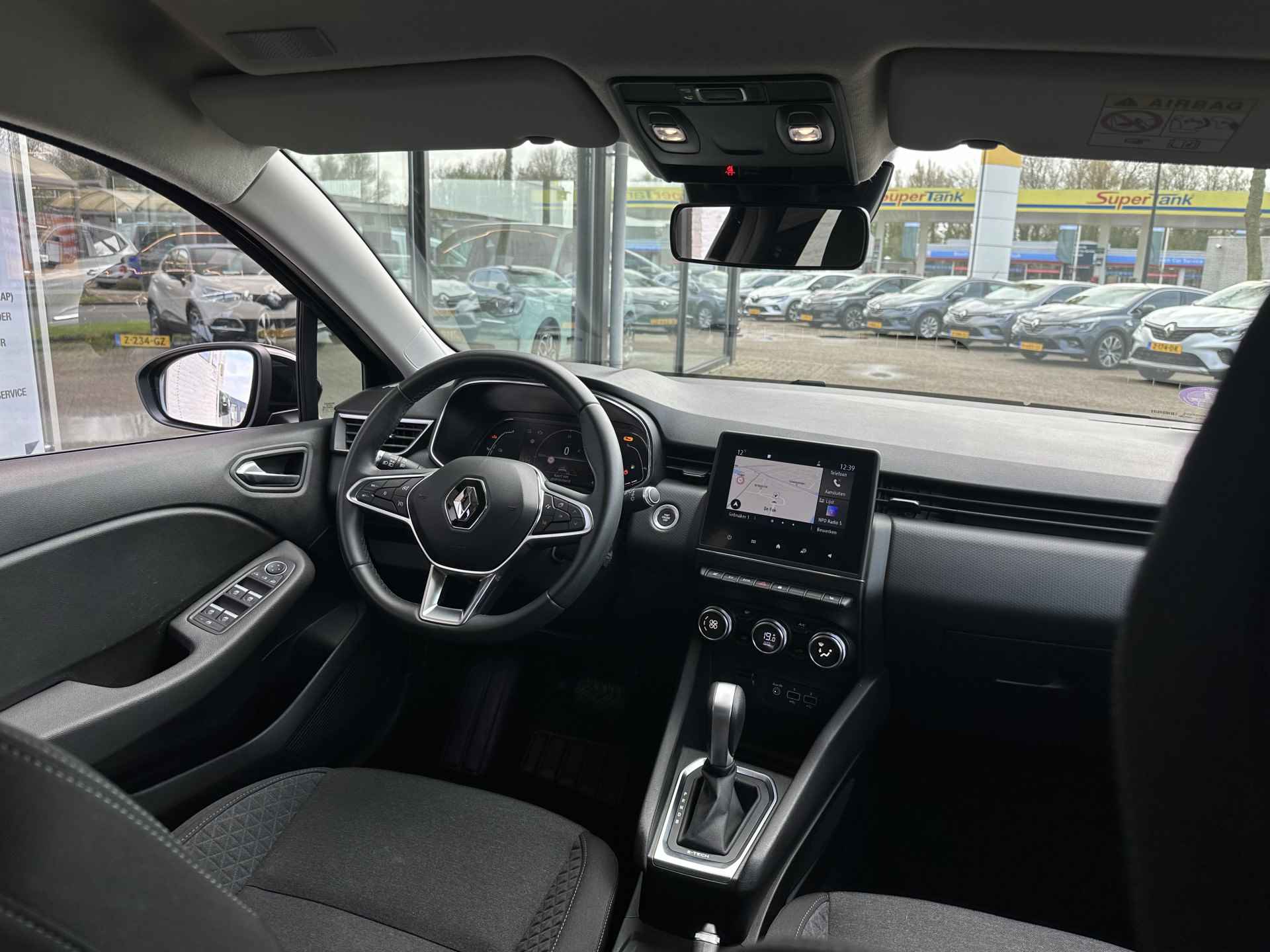 Renault Clio 1.6 E-Tech Hybrid 140 Intens | trekhaak | stoelverwarming | Apple Carplay - Android Auto | tijdelijk gratis Top Afleverpakket twv Eur 695 - 13/44