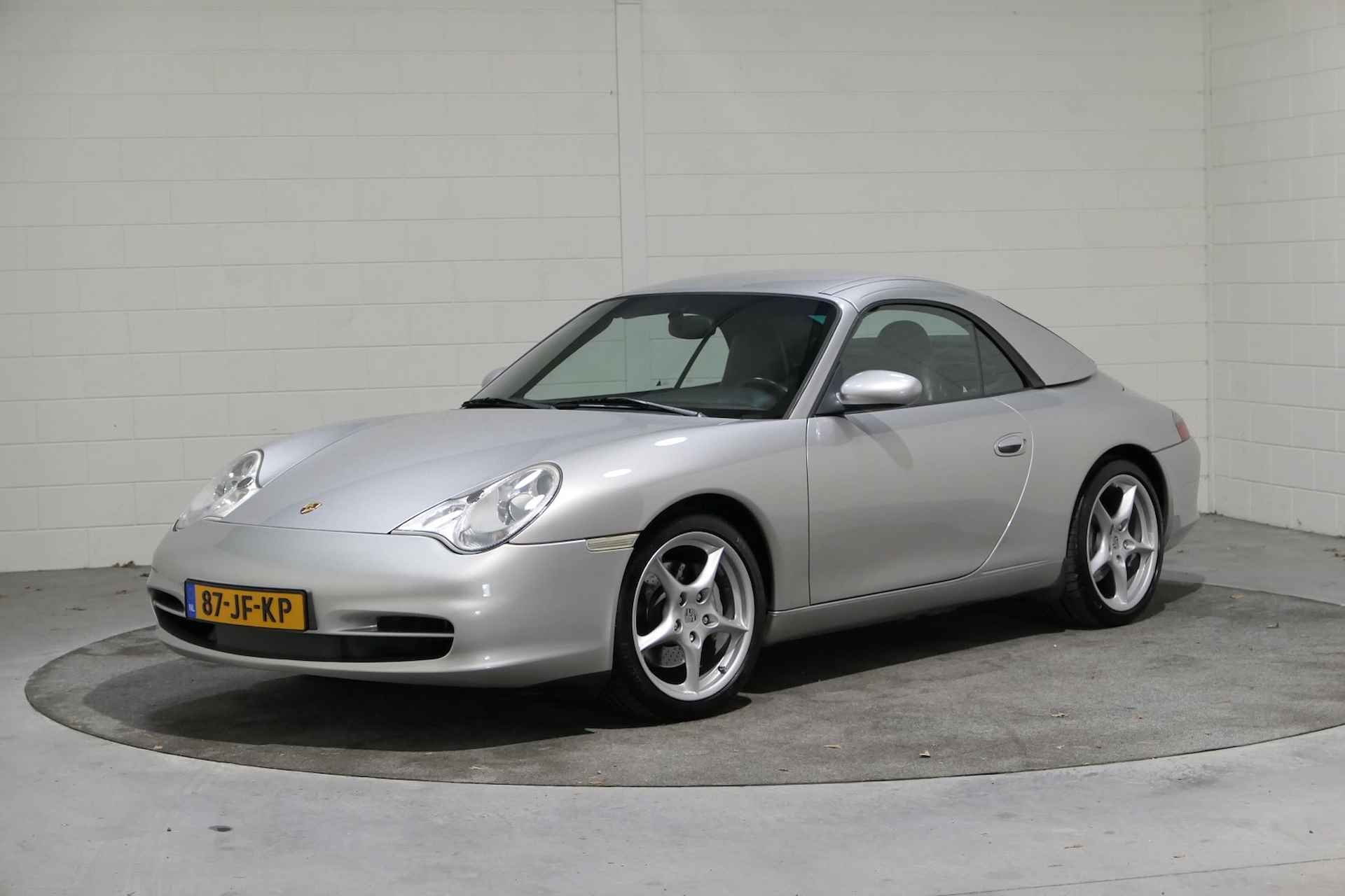 Porsche 911 Cabrio 3.6 Carrera 4, NL, Boekjes, Nap, 6 Bak, NIEUWSTAAT auto !!!! .. Wordt lastig een 2e te vinden, zo ECHT, waar alles aantoonbaar van is ! - 4/65