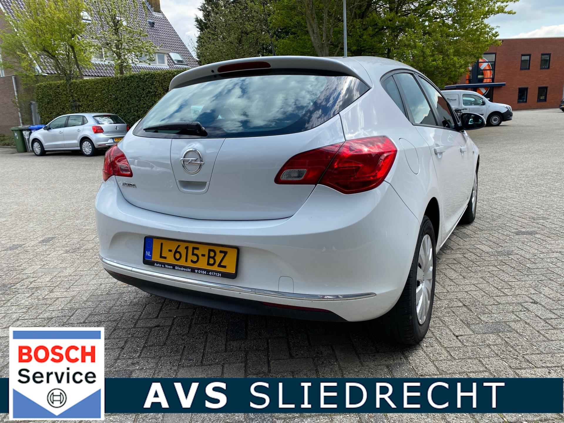 Opel Astra 1.6 Edition / Airco / Aux / Isofix / Elek. ramen en spiegels - 2/25