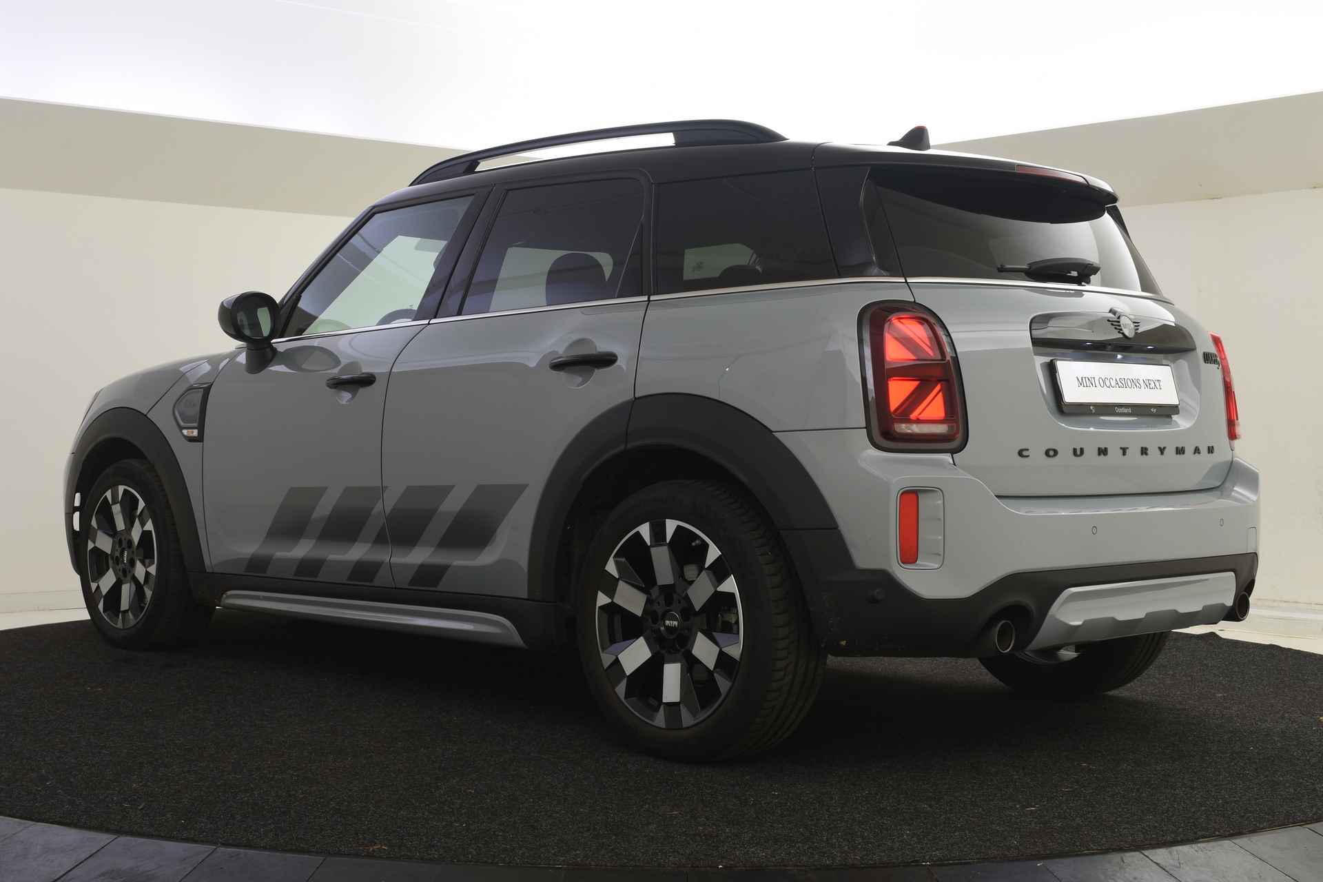 MINI Countryman Cooper S Untamed Automaat / Achteruitrijcamera / Comfort Access / Stoelverwarming / LED / Cruise Control / PDC achter / Driving Assistant - 13/46