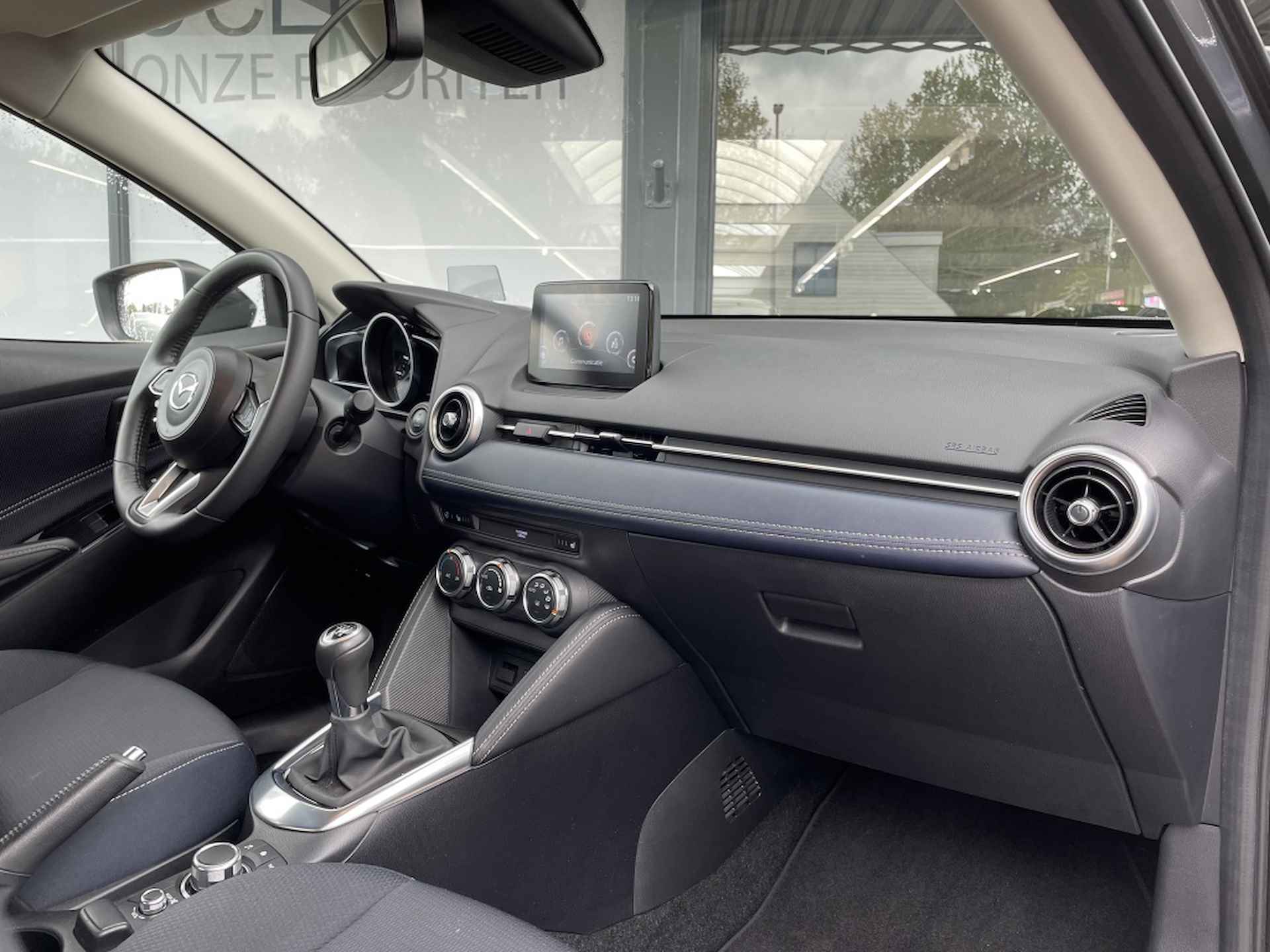 Mazda 2 1.5 Skyact-G Luxury | Stoel/stuurverwarming | Carplay | Camera - 26/33