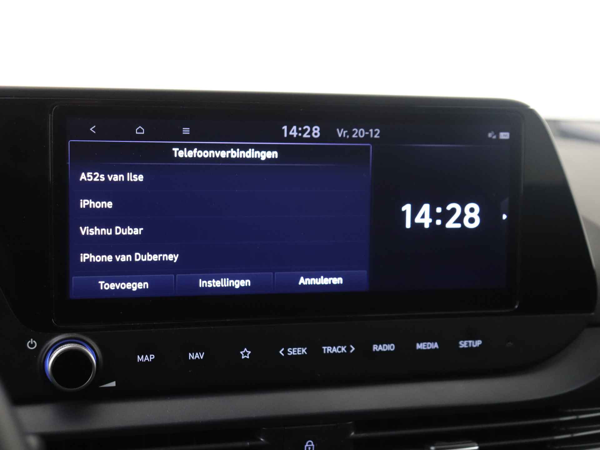 Hyundai i20 1.0 T-GDI Premium Automaat | Climate Control | Navigatie | Parkeerassistent | - 18/35