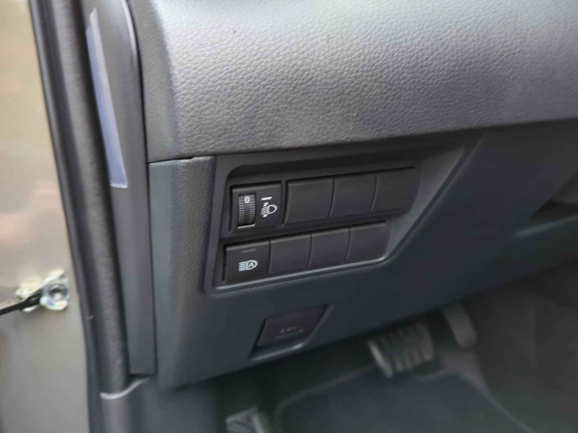 Toyota Yaris Cross Hybrid 115 First Edition | Android Auto | Apple Carplay | - 18/26