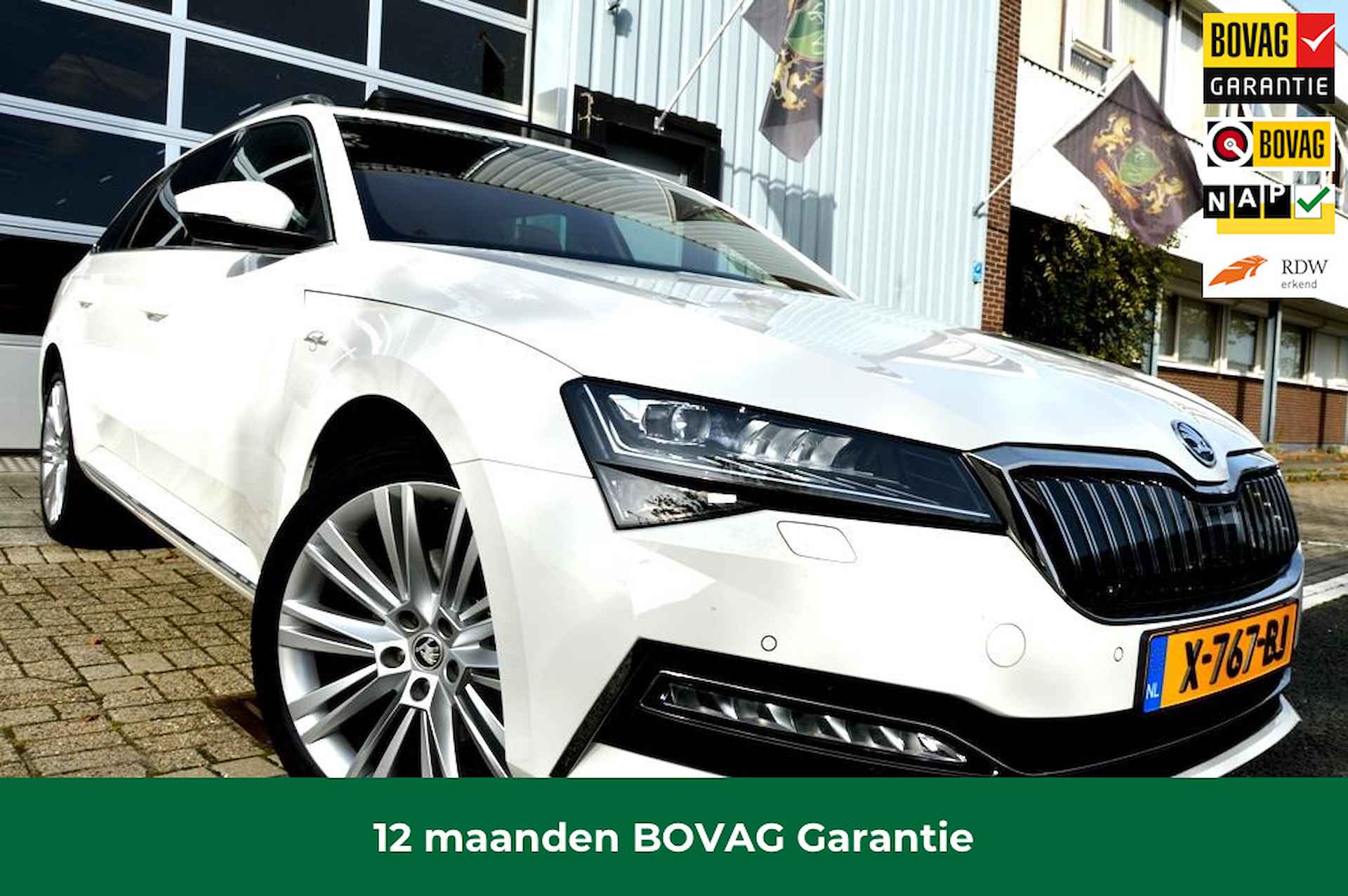 Skoda Superb Combi 1.4 TSI iV CAM/LMV19/NAVI/LEER/VIRTU/PANO - 1/66