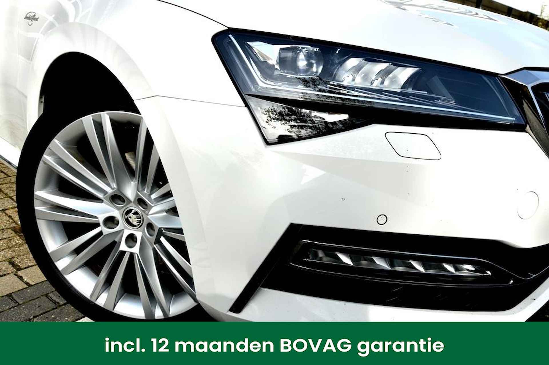 Skoda Superb Combi 1.4 TSI iV CAM/LMV19/NAVI/LEER/VIRTU/PANO - 11/65