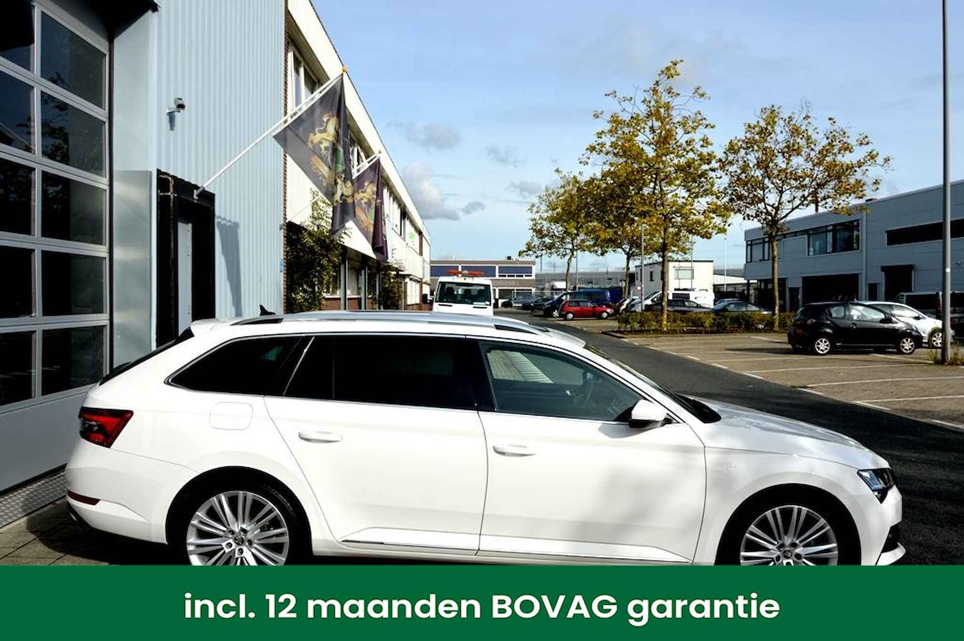 Skoda Superb Combi 1.4 TSI iV CAM/LMV19/NAVI/LEER/VIRTU/PANO - 14/65