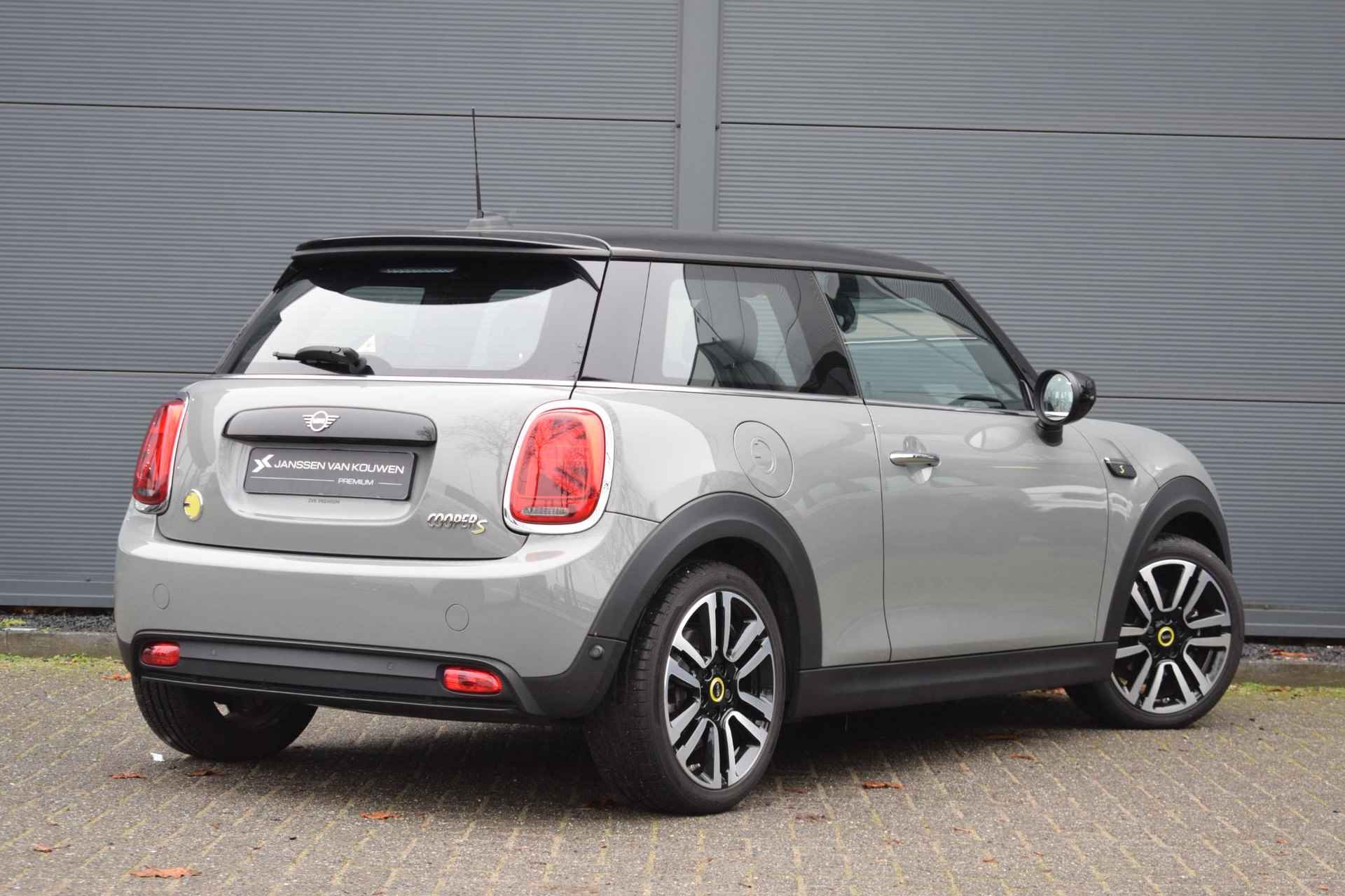 Mini Mini Electric MINI Electric 33 kWh / Apple Carplay / Stoelverwarming - 6/60