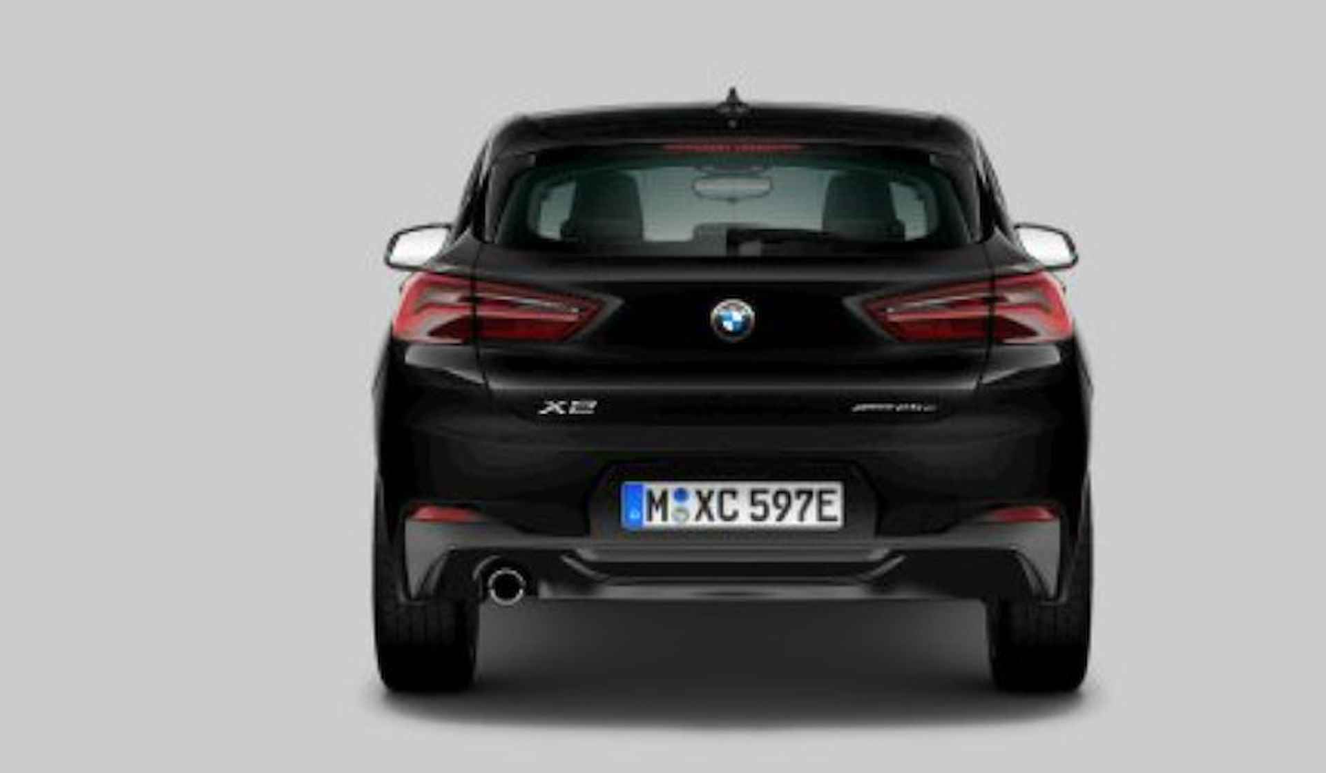 BMW X2 xDrive25e High Executive M Sport - Elektrisch verwarmde voorstoelen - Sportstoelen - Park Assistant - Cruise Control - Koplampsproeiers - Elektrische Achterklep - Stuurwielrand verwarmd - Armsteun voor - - 7/18