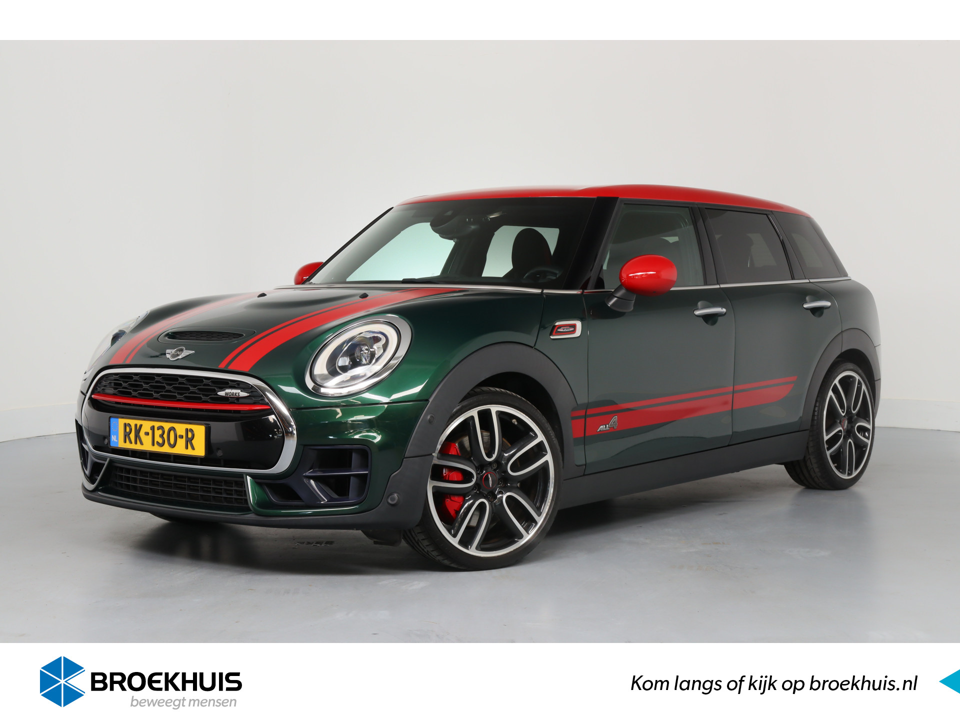 MINI Clubman 2.0 John Cooper Works ALL4 Chili | Dealer Onderhouden! | LED | Harman/Kardon | Sfeer Verlichting | Sportstoelen | HUD | Clima |