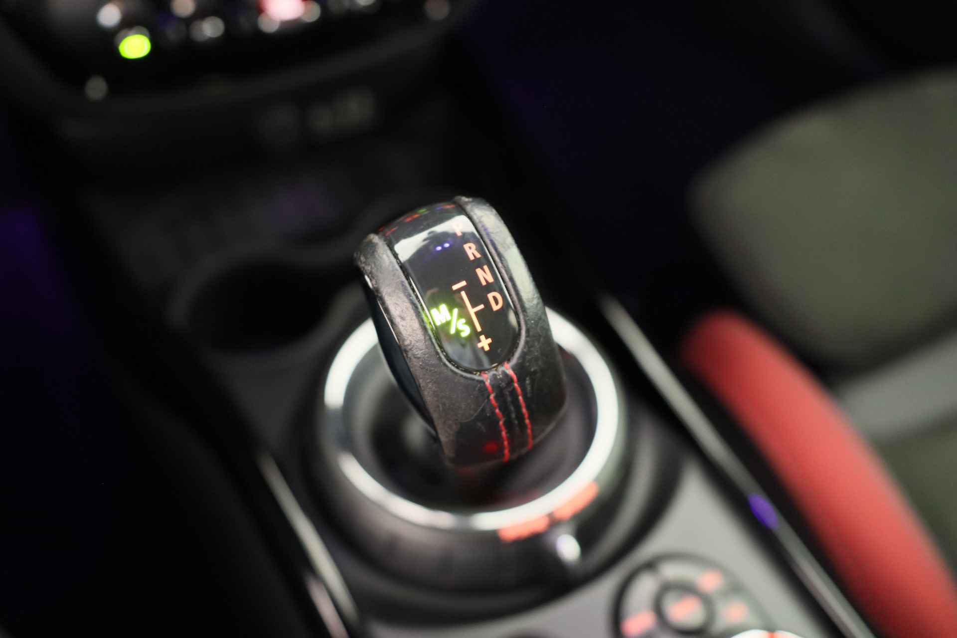 MINI Clubman 2.0 John Cooper Works ALL4 Chili | Dealer Onderhouden! | LED | Harman/Kardon | Sfeer Verlichting | Sportstoelen | HUD | Clima | - 48/54