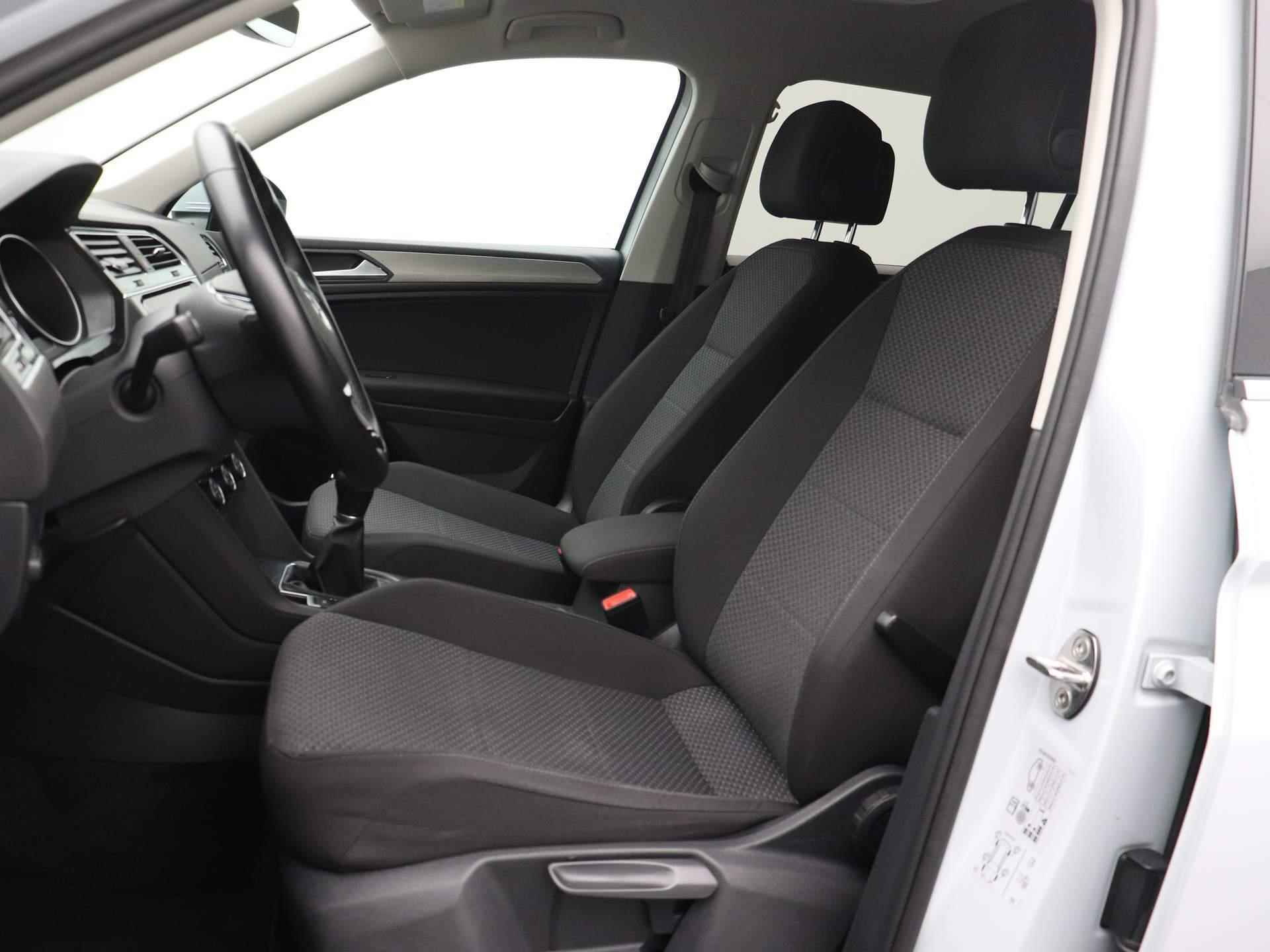 Volkswagen Tiguan Allspace 2.0 TDI 150 PK | Navigatie | Apple Carplay | Android Auto | Parkeersensoren | Elektrische Achterklep | Zwenkbare Trekhaak | Adaptive Cruise Control | DAB | Telefoon Draadloos Opladen | Rijstrookhulp | - 13/40