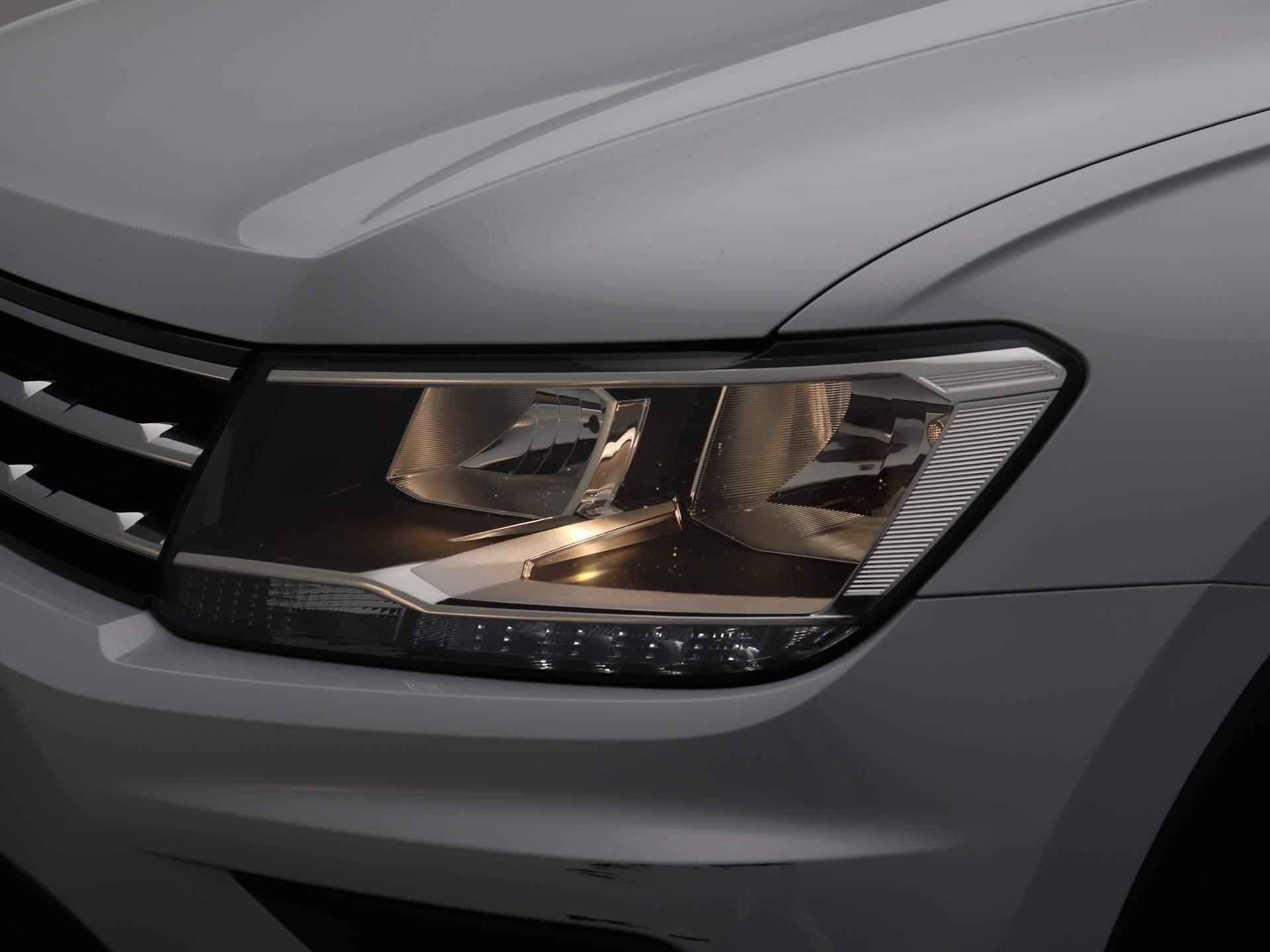 Volkswagen Tiguan Allspace 2.0 TDI 150 PK | Navigatie | Apple Carplay | Android Auto | Parkeersensoren | Elektrische Achterklep | Zwenkbare Trekhaak | Adaptive Cruise Control | DAB | Telefoon Draadloos Opladen | Rijstrookhulp | - 18/40