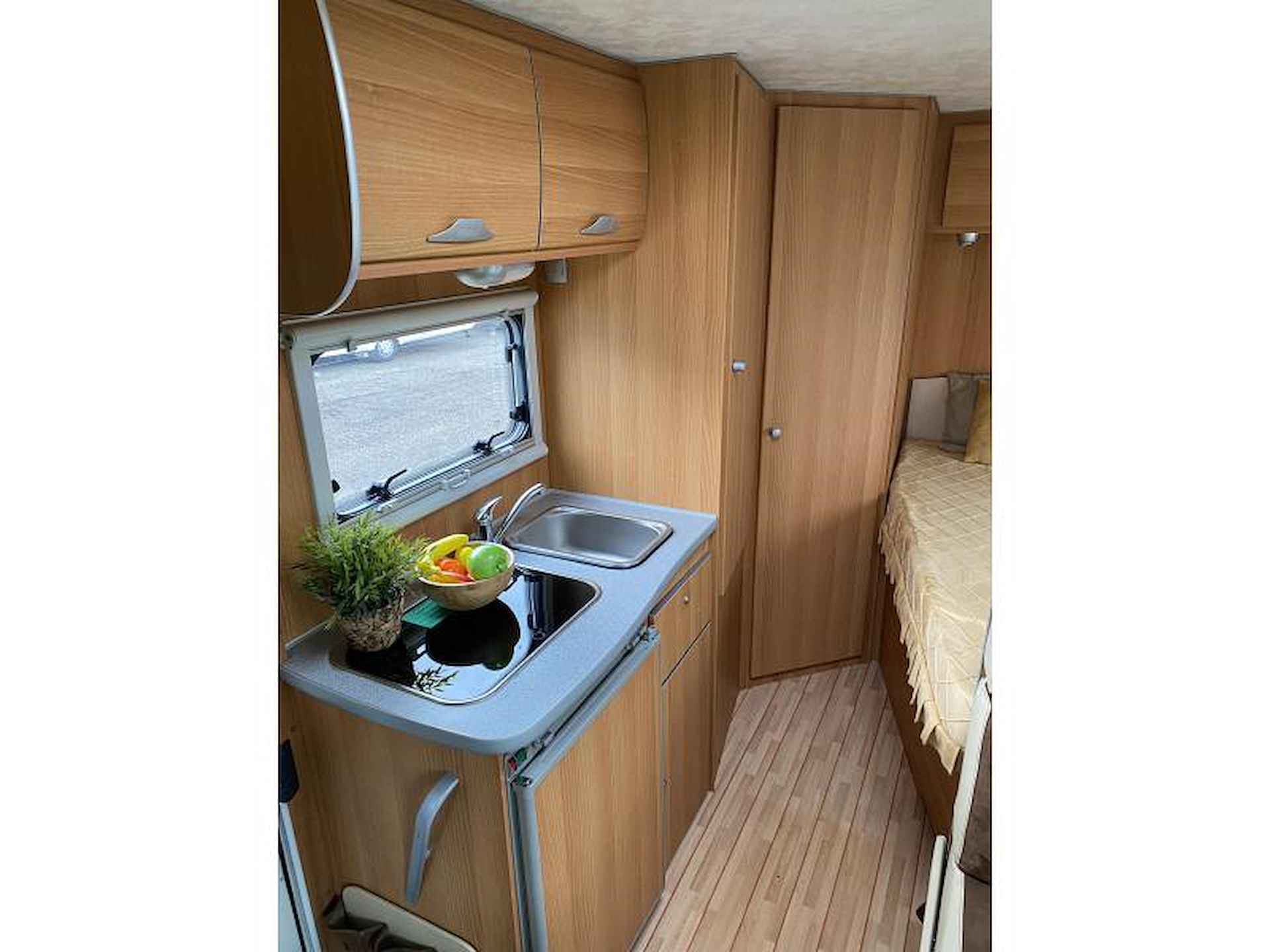 McLouis Lagan 250 compacte camper-fransbed - 9/24