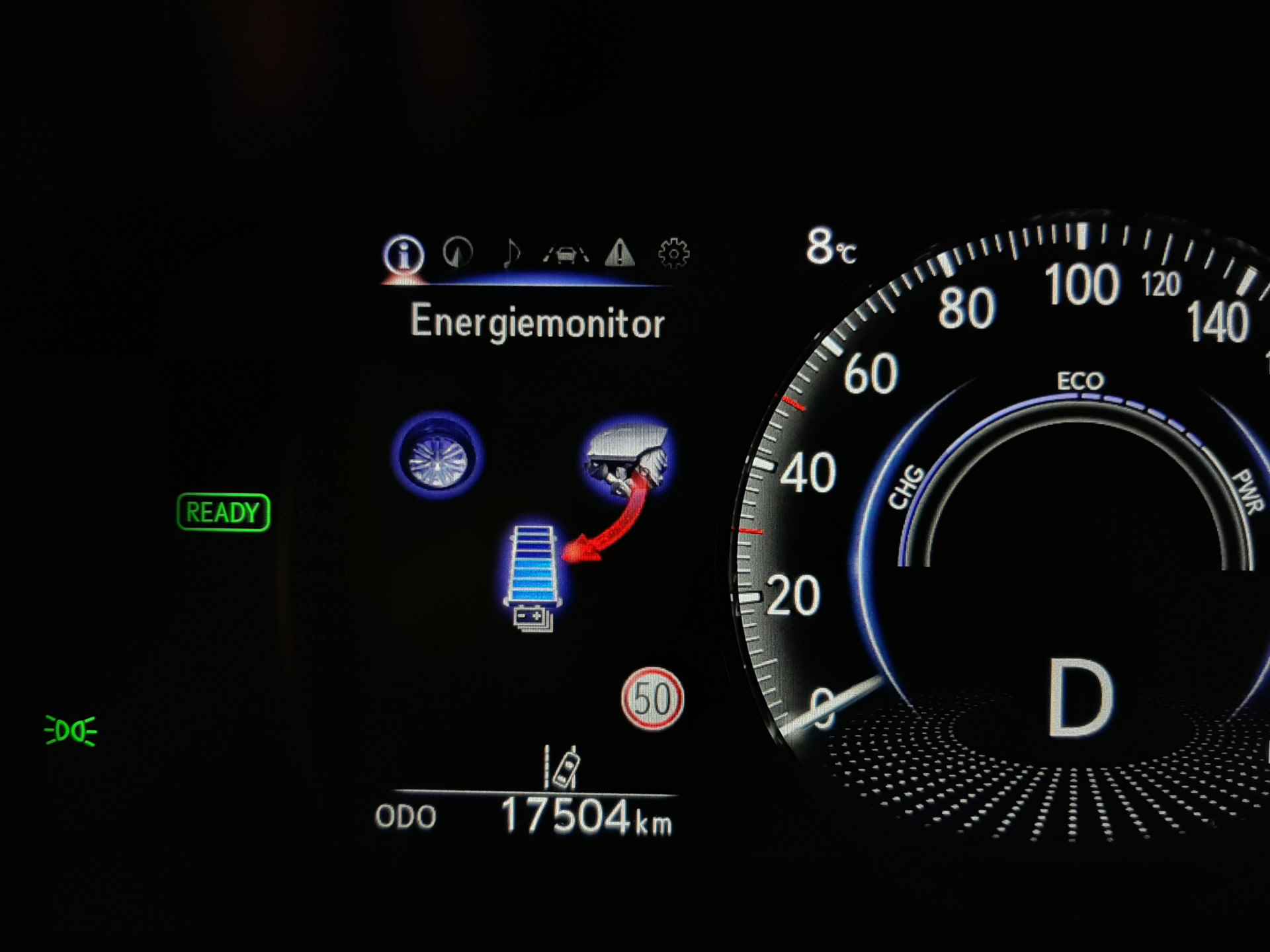 Lexus ES 300h Business Line | Premium Navigatiesysteem | Stoel- en stuurwielverwarming | Apple Carplay/ Android Auto | - 11/49