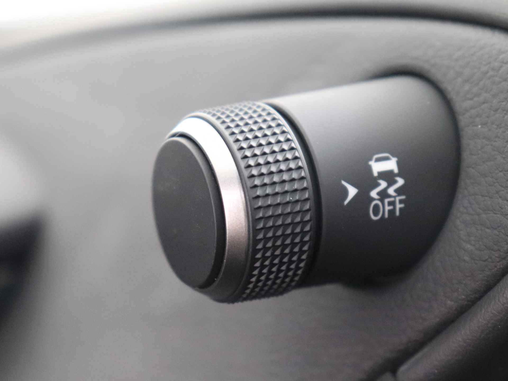 Lexus ES 300h Business Line | Premium Navigatiesysteem | Stoel- en stuurwielverwarming | Apple Carplay/ Android Auto | - 24/49