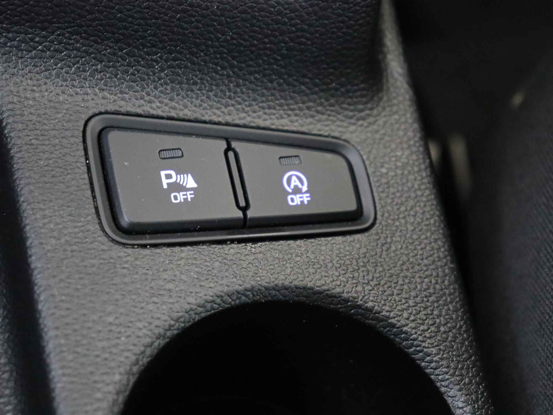 Hyundai i20 1.0 T-GDI Comfort 5 deurs | Navigatie | Climate Control - 24/32