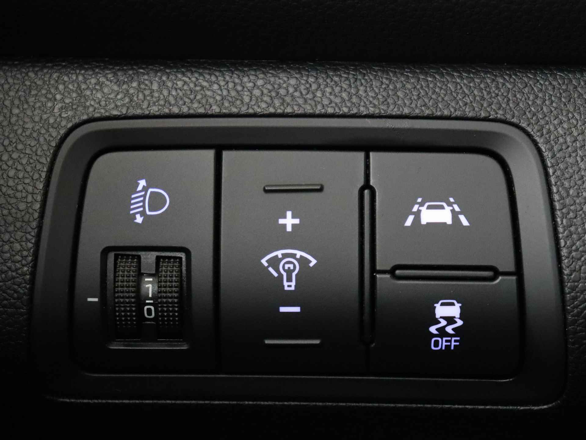 Hyundai i20 1.0 T-GDI Comfort 5 deurs | Navigatie | Climate Control - 25/32