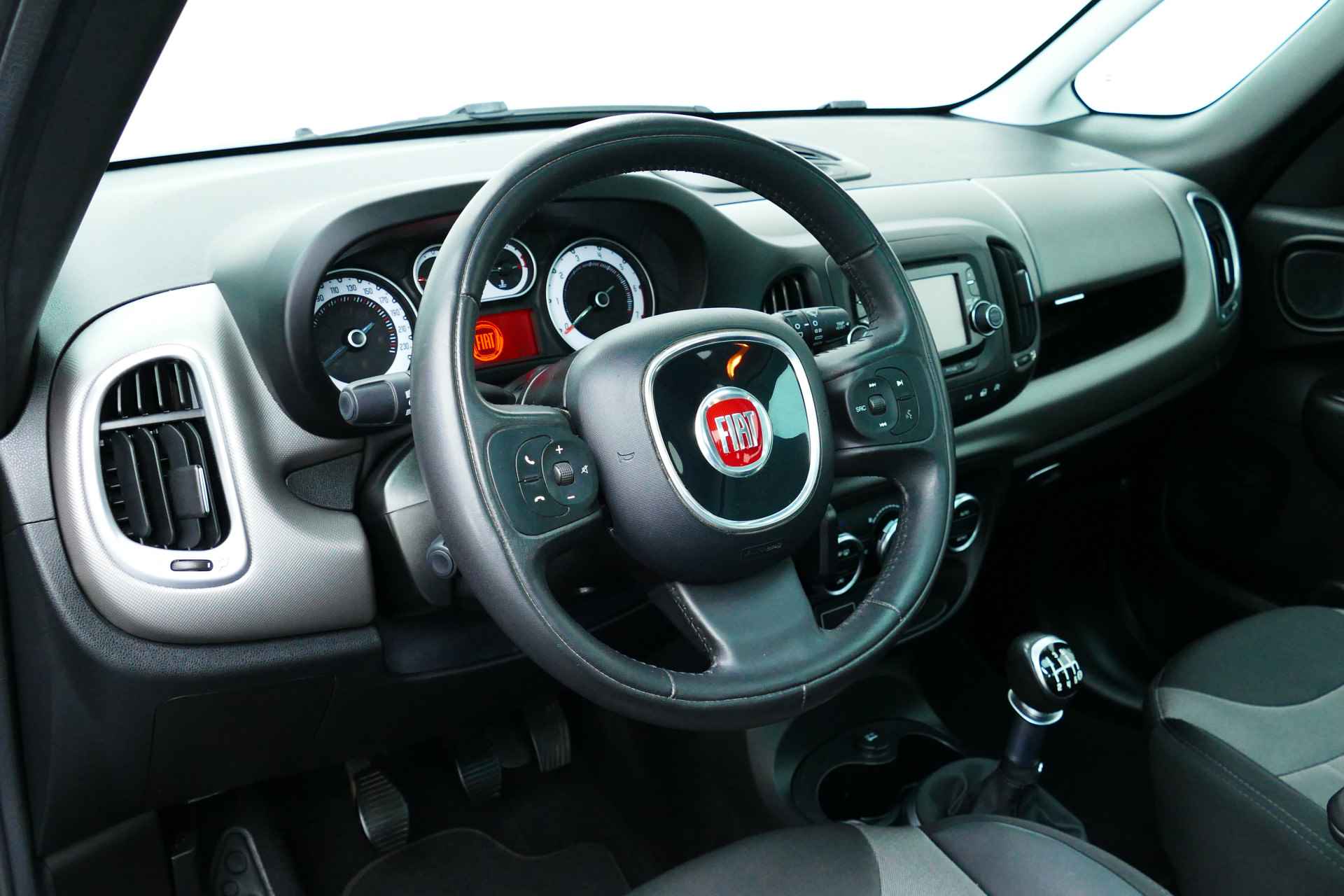 Fiat 500L 0.9 TwinAir Lounge 1-Eig. Panodak, Clima, Cruise, 16"LMV, Trekhaak 1000kg - 13/34