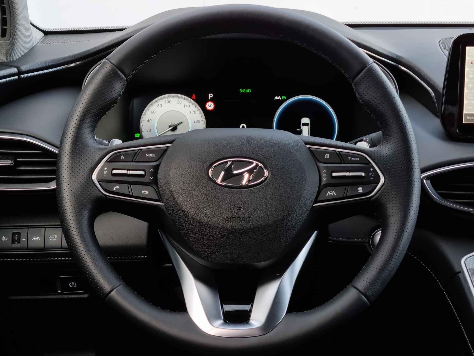 Hyundai Santa Fe 1.6 T-GDI HEV Premium 7Persoons Automaat / Lederen Bekleding / Head-up Display  / Elektrische Achterklep - 39/54