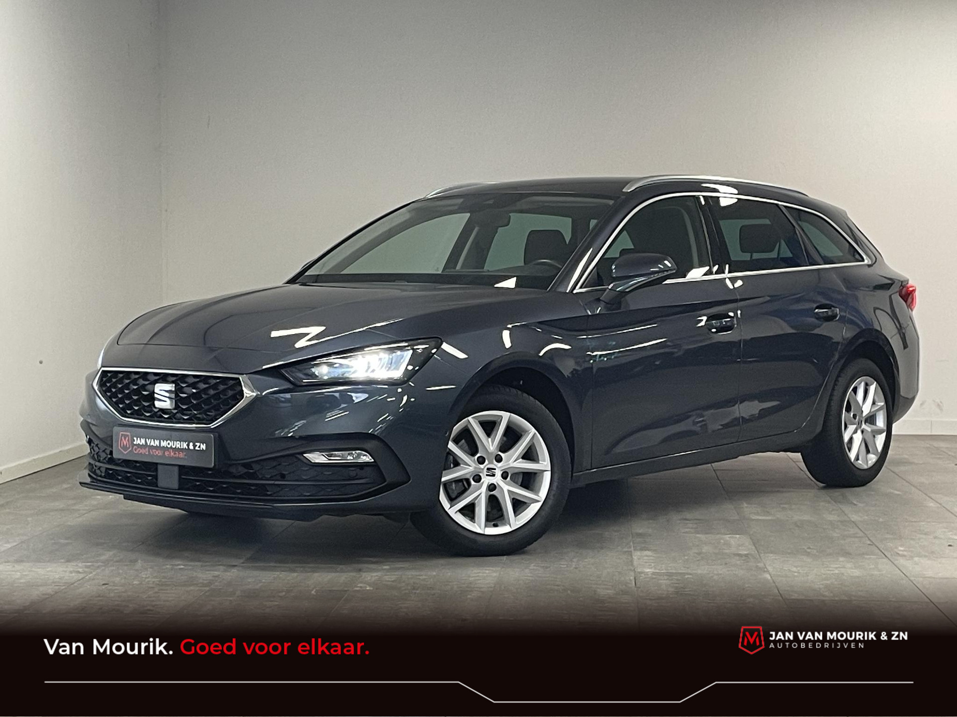 SEAT Leon Sportstourer 1.5 TSI Style Launch Edition CAMERA  / NAVI / CARPLAY / FRONT ASSIST / MIDDEN ARMSTEUN