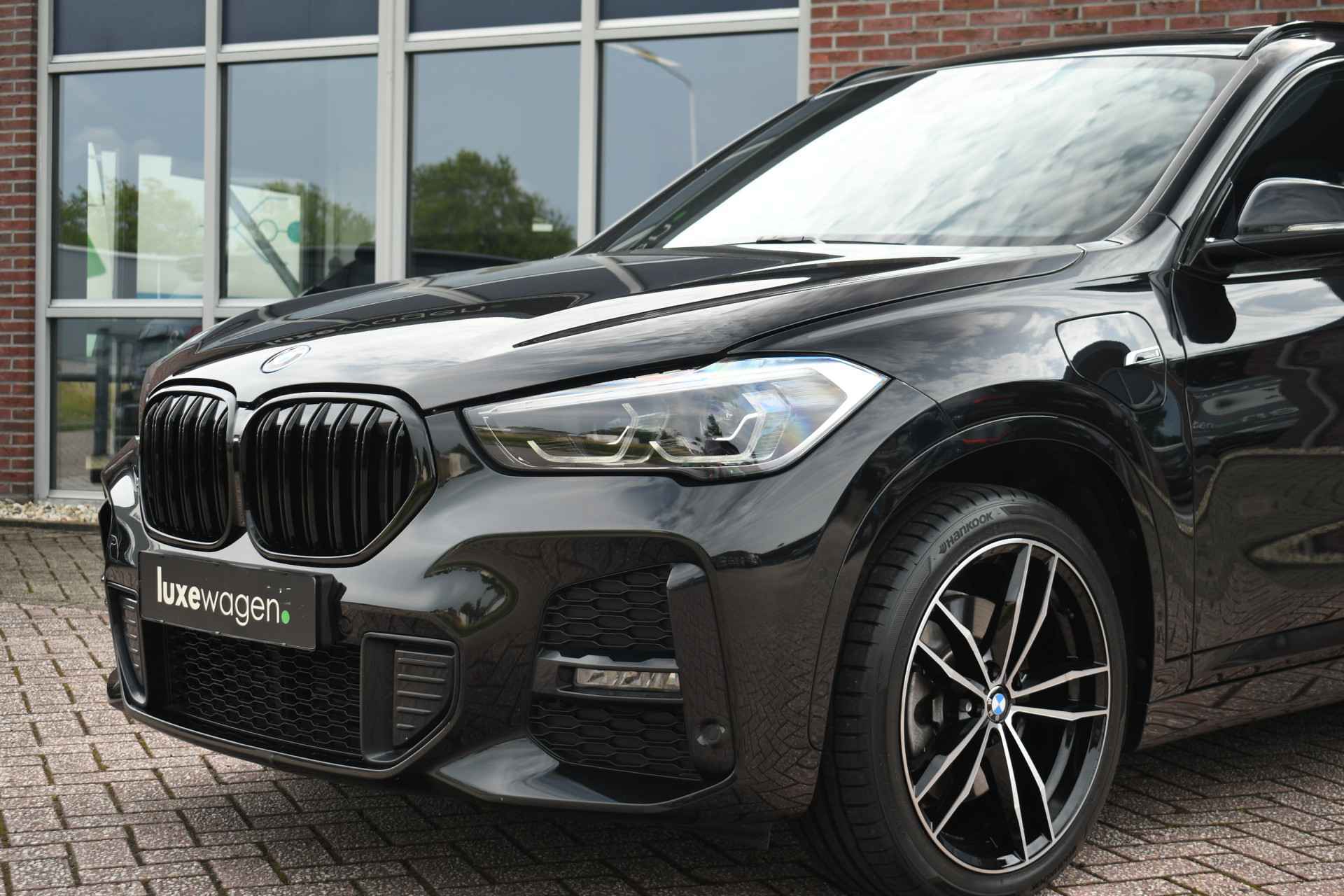 BMW X1 xDrive25e M-Sport Pano Trekh ACC Camera HUD 19inch El-Klep - 21/62