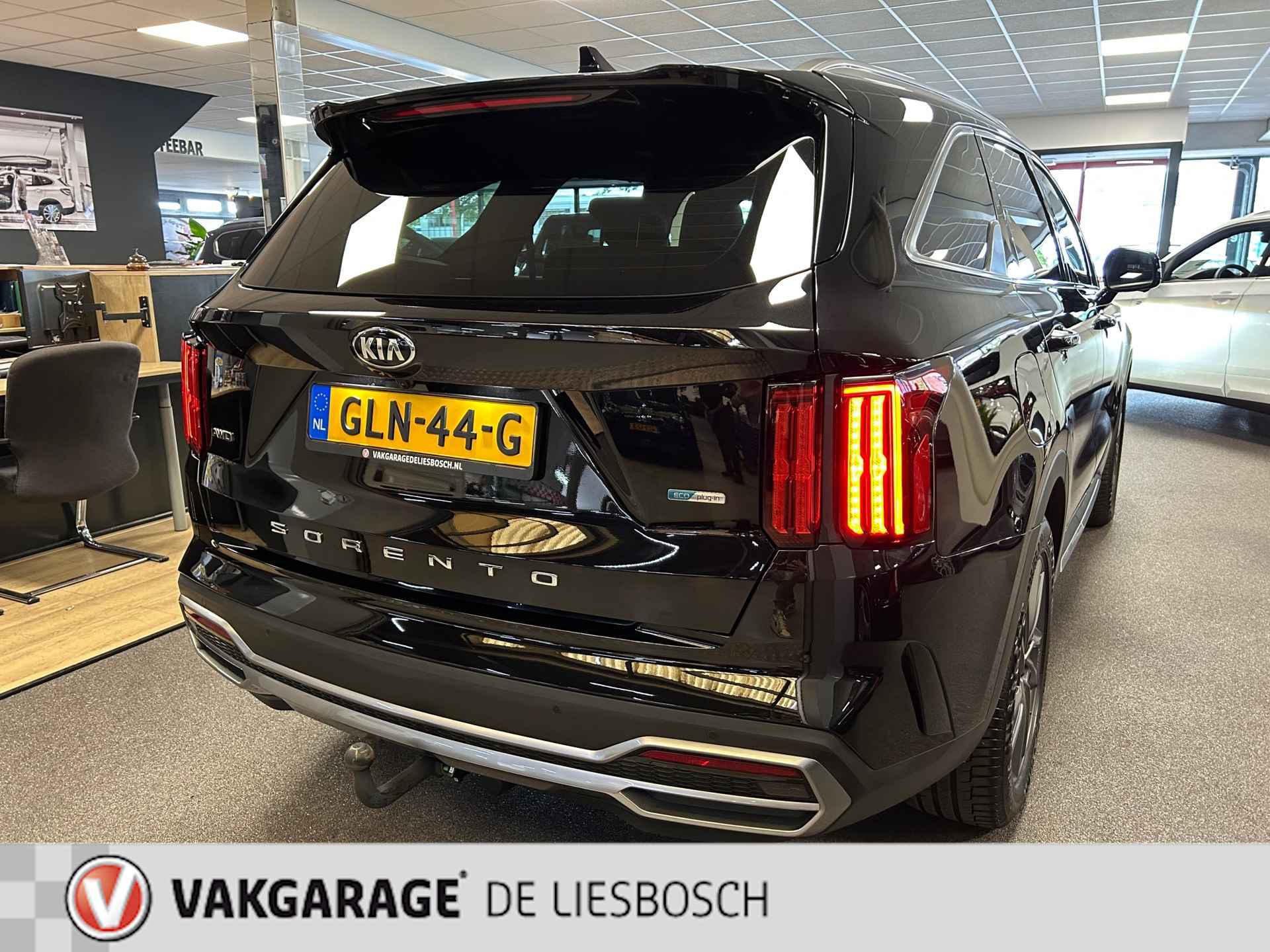 Kia SORENTO 1.6 T-GDI Plug-in Hybrid 4WD ExecutiveLine 5p. / Bose / stoel koeling en verwarming / Leder / trekhaak - 8/33