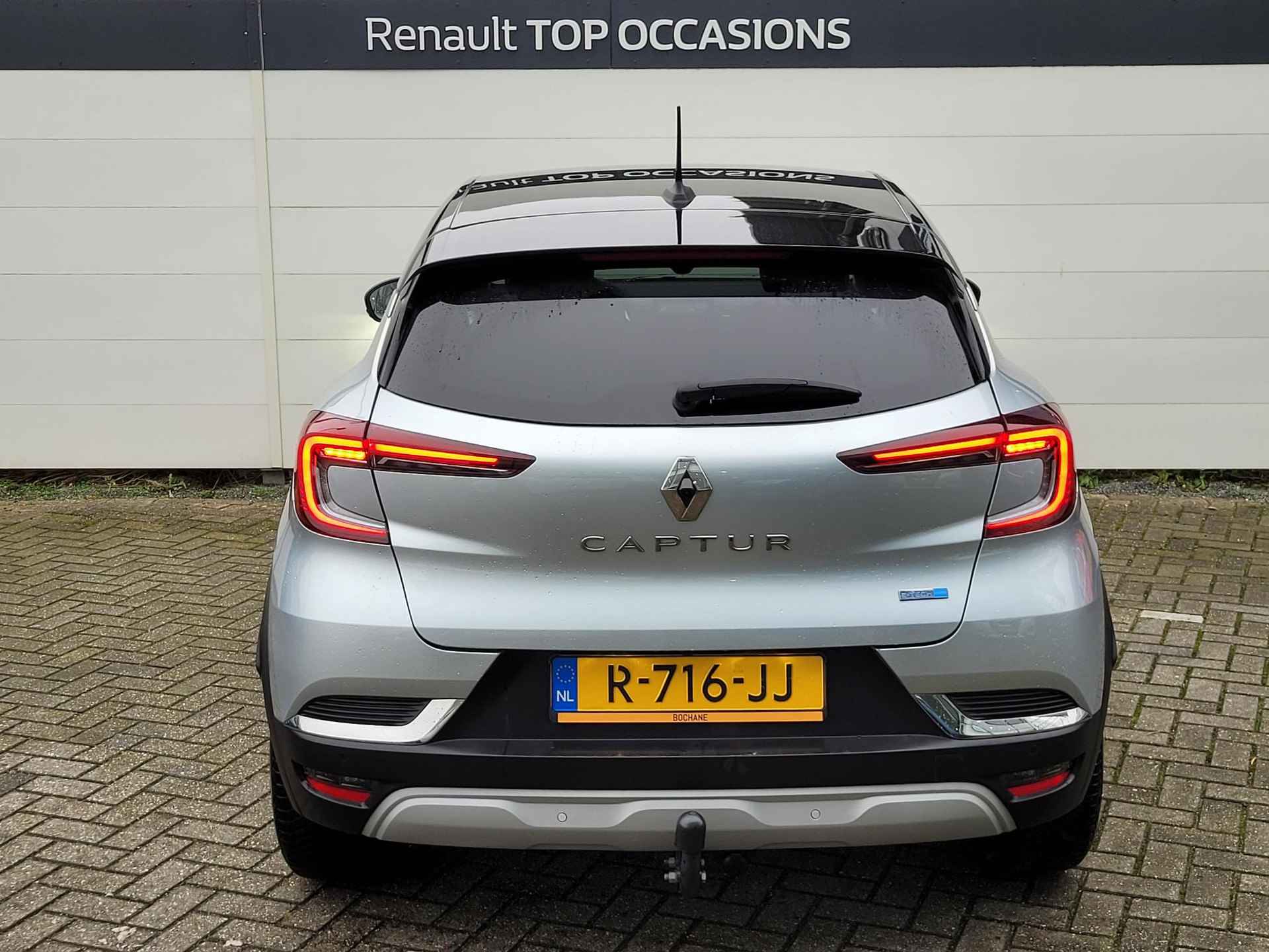 Renault Captur 1.6 E-Tech Hybrid 145 Intens | Hoge Instap | Trekhaak | Camera | Dealer Onderhouden - 9/32