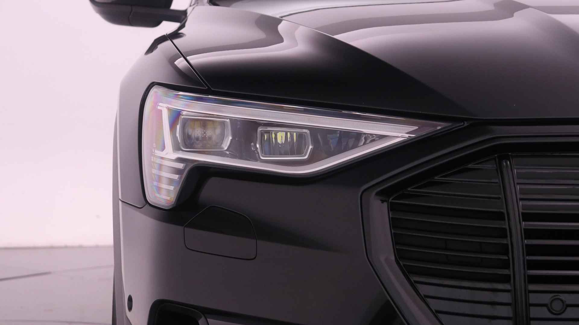Audi e-tron e-tron 55 Quattro 408pk | Panoramadak | Sportstoelen | 22" LMV | - 8/36