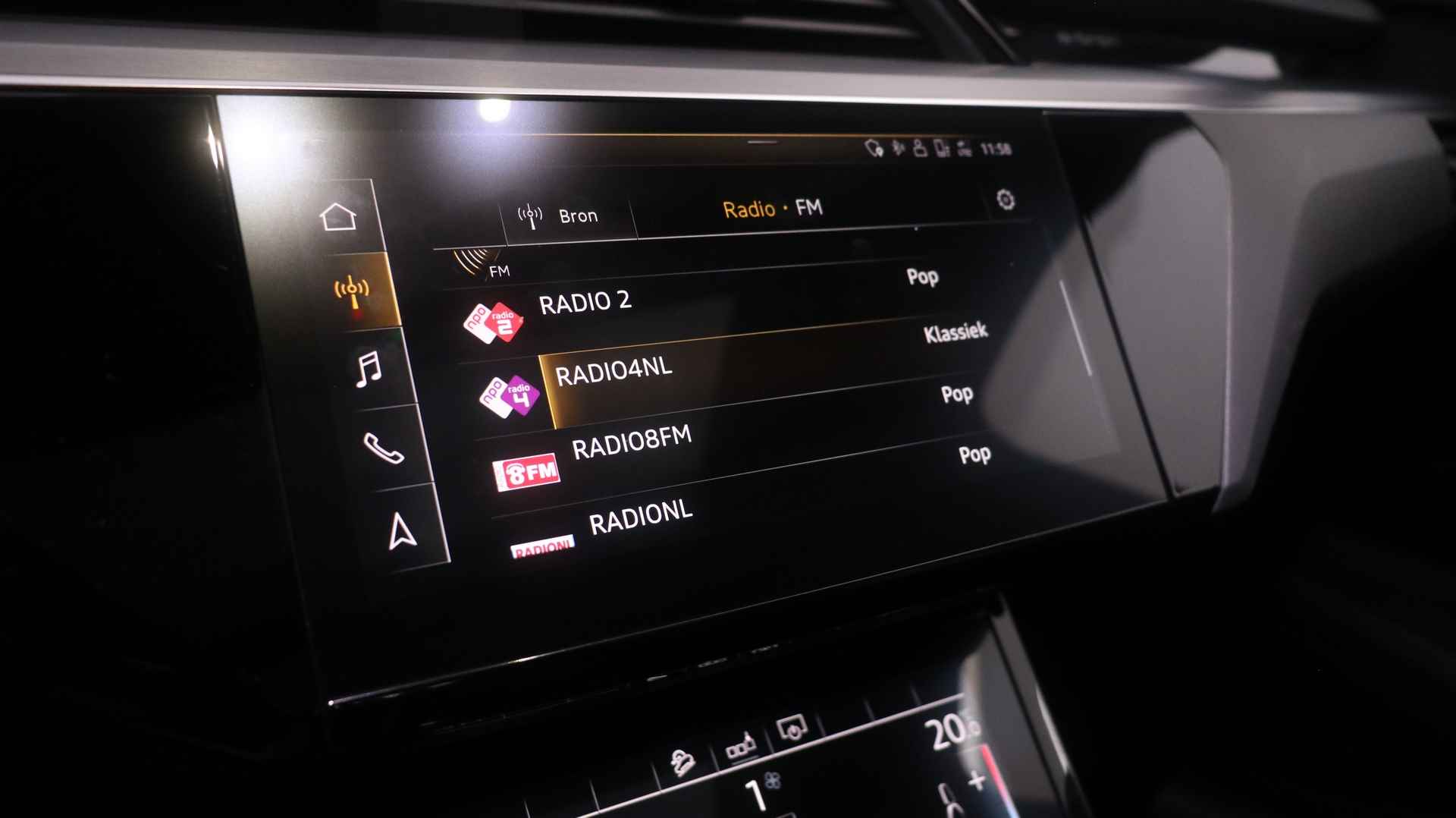Audi e-tron e-tron 55 Quattro 408pk | Panoramadak | Sportstoelen | 22" LMV | - 27/36