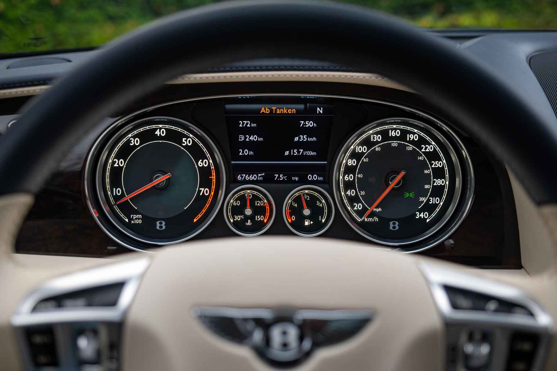 Bentley Flying Spur 4.0 V8 507pk *Mulliner-s Dak-ACC - 15/36