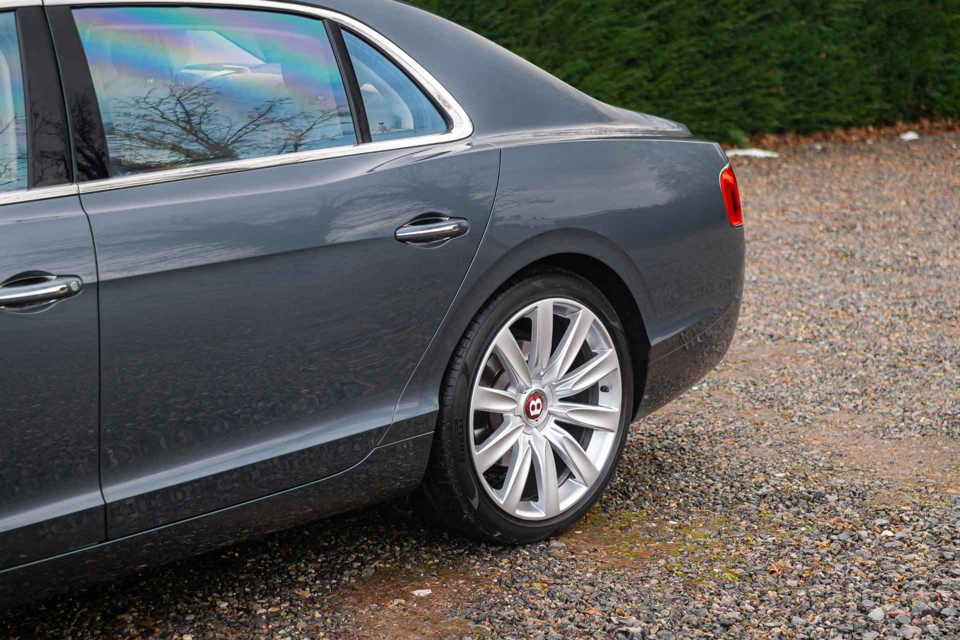 Bentley Flying Spur 4.0 V8 507pk *Mulliner-s Dak-ACC - 32/36