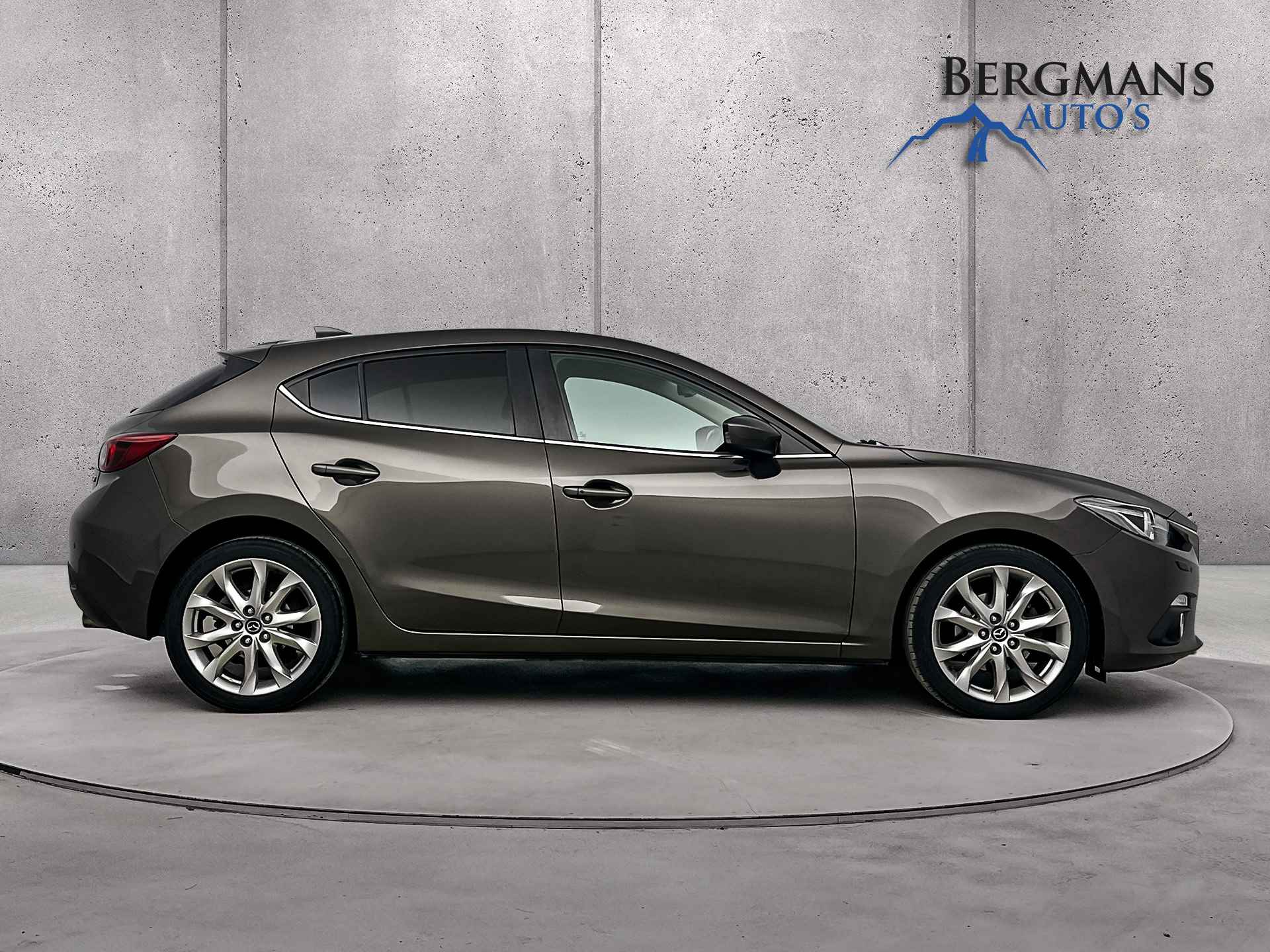 Mazda 3 2.0 HP GT-M // LEDER // BOSE // - 8/30