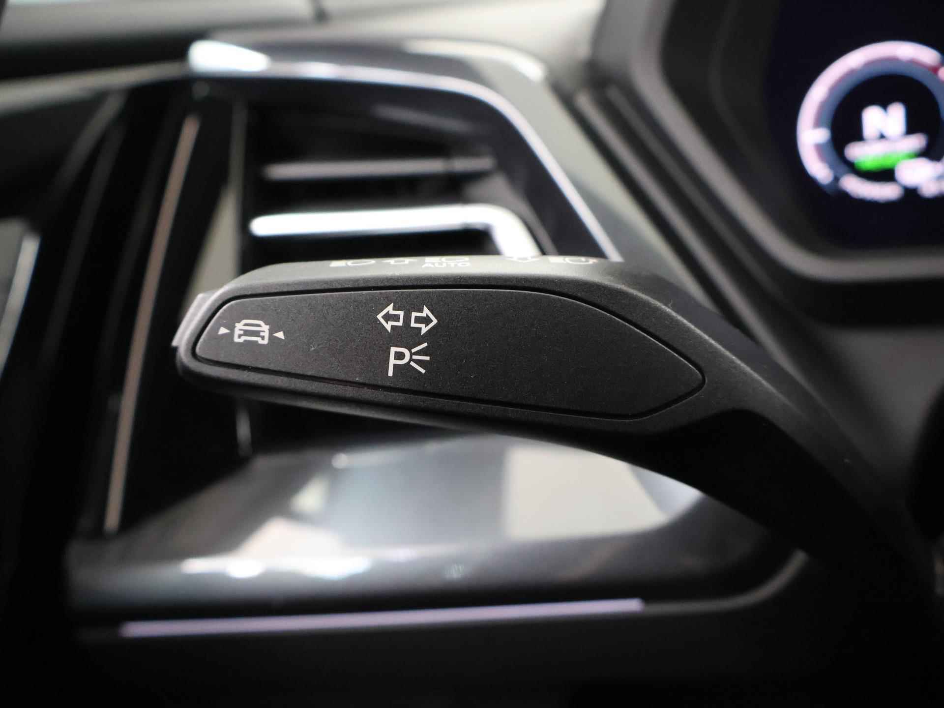 Audi Q4 Sportback e-tron 50 quattro S edition 77 kWh | S-Line | Memory seats | Head-Up | Climate Control | Keyless | Digitaal Dashboard | Stoelverwarming | Navigatie | - 40/55
