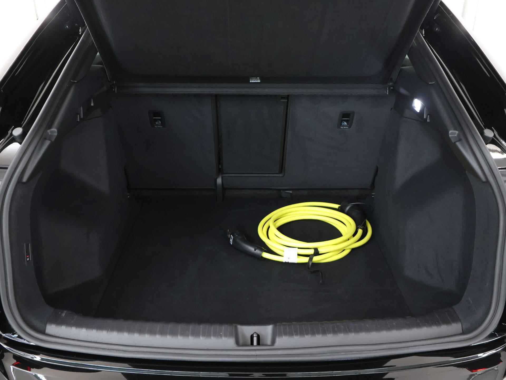 Audi Q4 Sportback e-tron 50 quattro S edition 77 kWh | S-Line | Memory seats | Head-Up | Climate Control | Keyless | Digitaal Dashboard | Stoelverwarming | Navigatie | - 46/55
