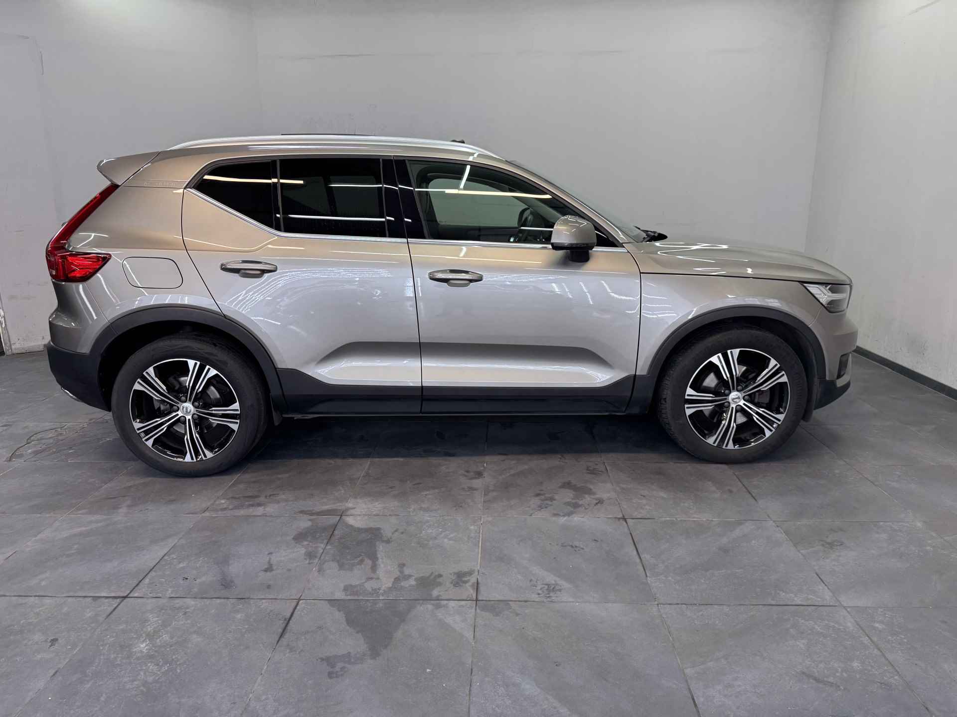 Volvo XC40 2.0 T4 Inscription✅Luxury Line✅Origineel Nederlands✅Panoramadak✅Harman/Kardon✅Stoelverwarming✅Adaptive Cruise Control✅Stuurverwarming✅NAP✅ - 34/96