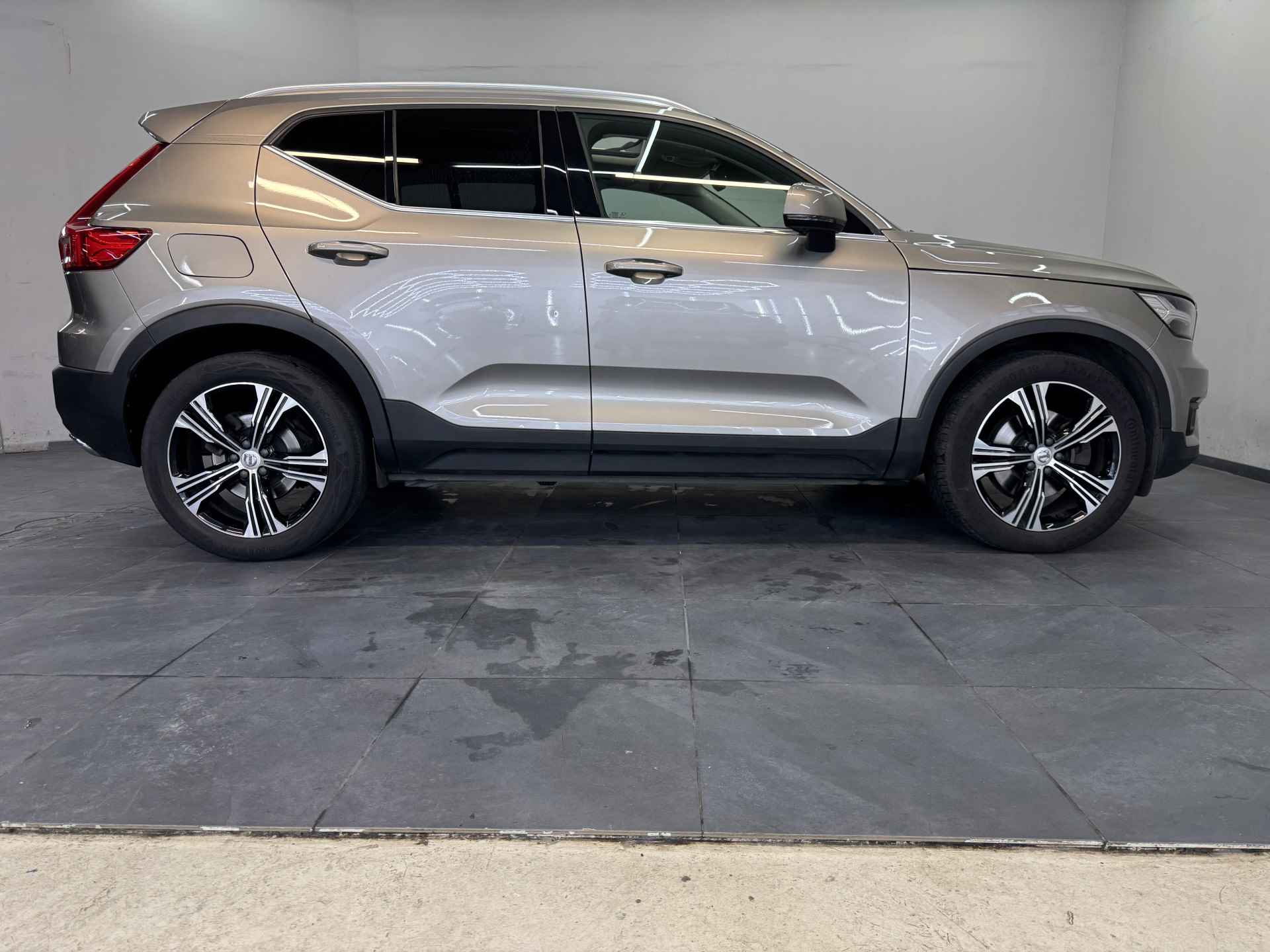 Volvo XC40 2.0 T4 Inscription✅Luxury Line✅Origineel Nederlands✅Panoramadak✅Harman/Kardon✅Stoelverwarming✅Adaptive Cruise Control✅Stuurverwarming✅NAP✅ - 85/96