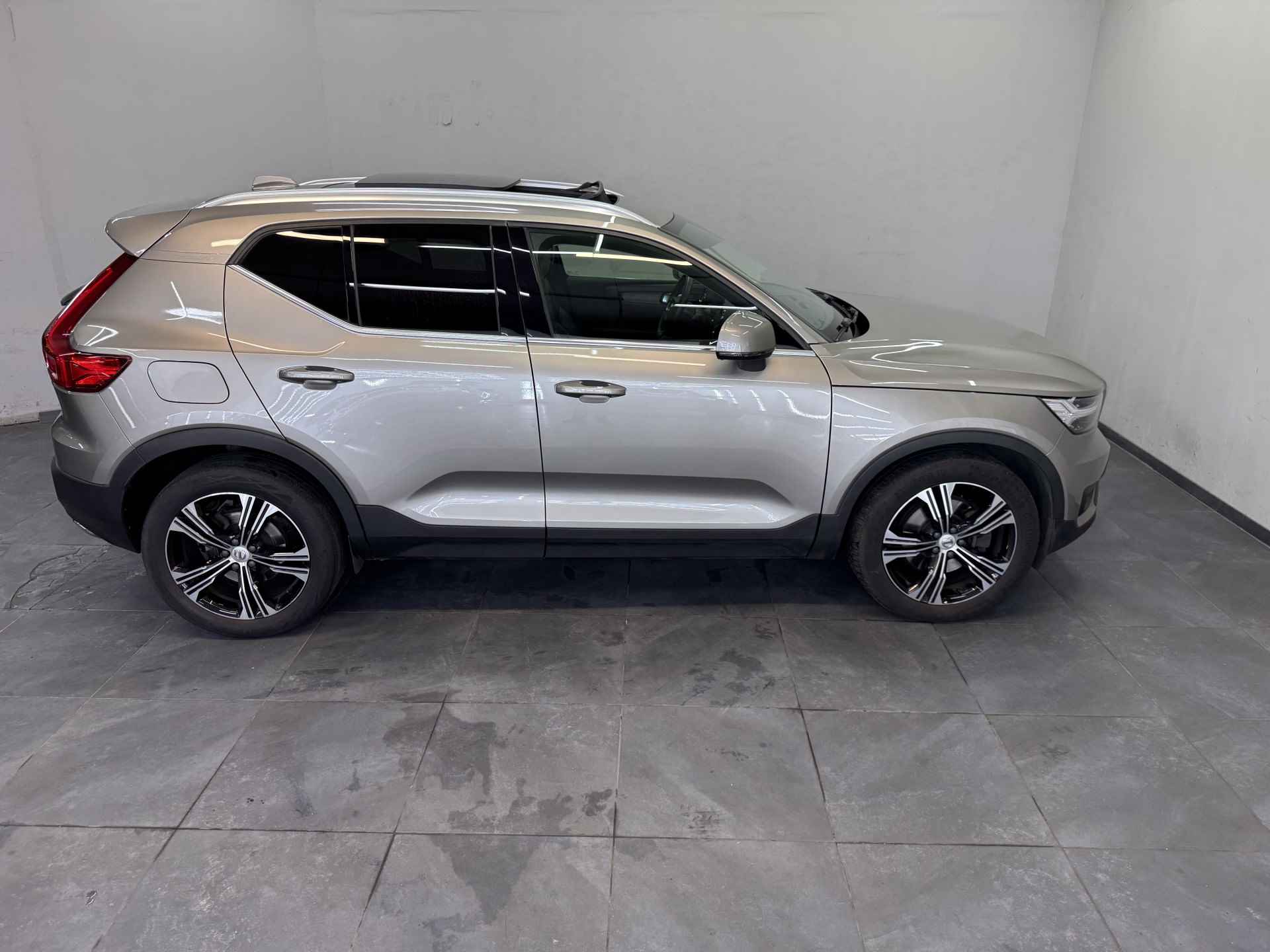 Volvo XC40 2.0 T4 Inscription✅Luxury Line✅Origineel Nederlands✅Panoramadak✅Harman/Kardon✅Stoelverwarming✅Adaptive Cruise Control✅Stuurverwarming✅NAP✅ - 86/96