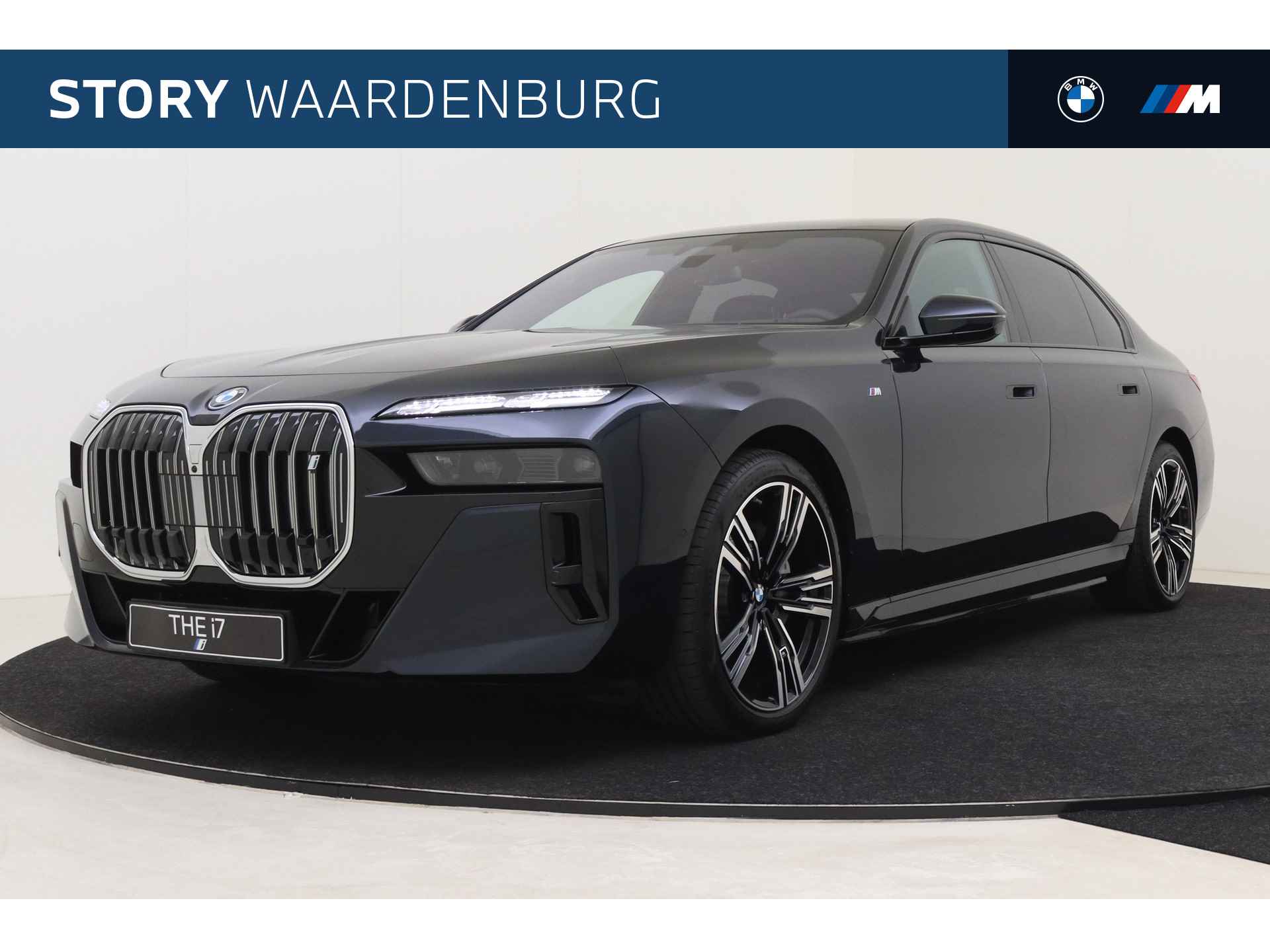 BMW i7 xDrive60 High Executive M Sport 106 kWh / Panoramadak Sky Lounge / Trekhaak / Parking Assistant Professional / Massagefunctie / Active Steering / Stoelventilatie - 1/78