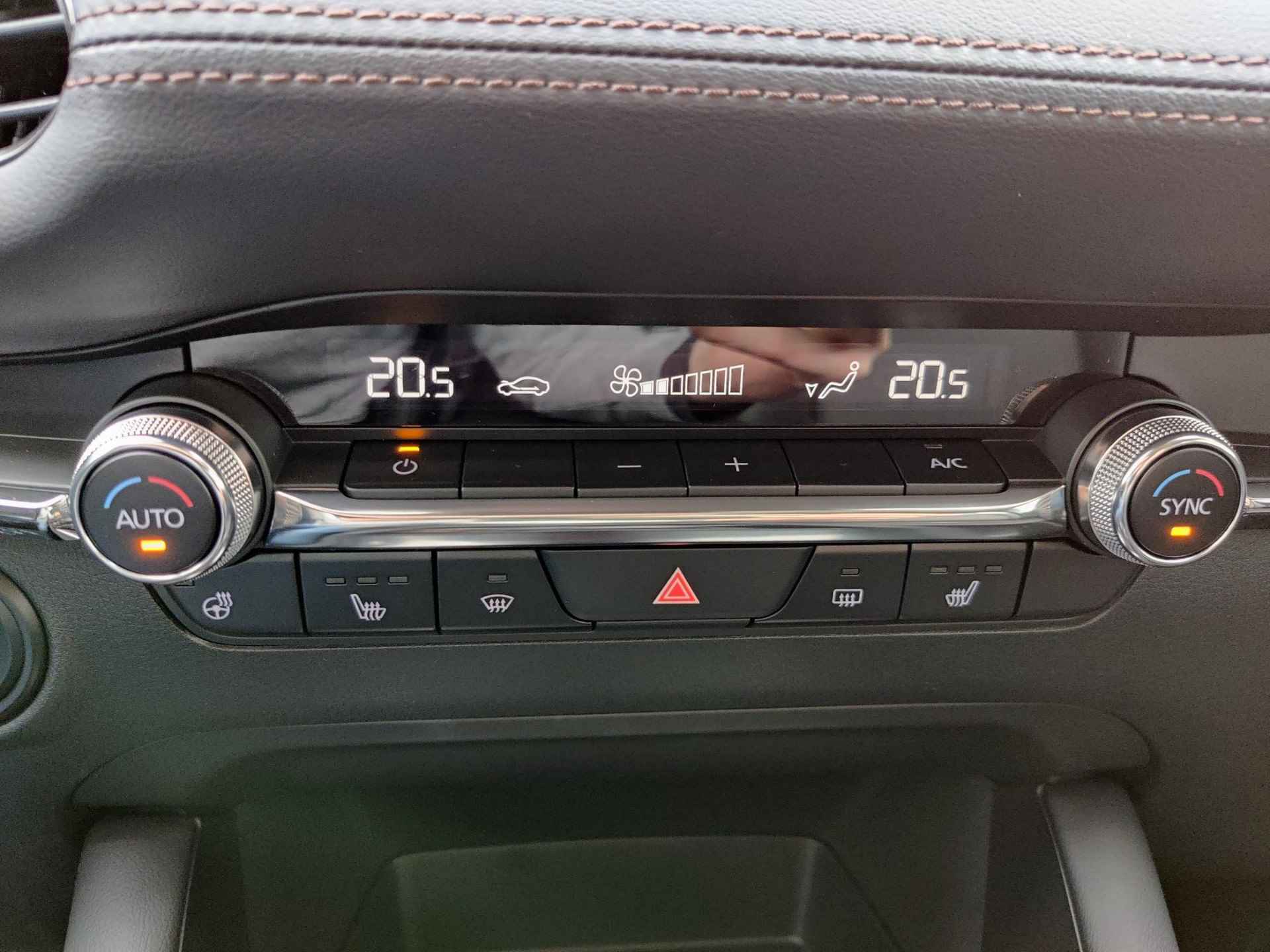 Mazda 3 2.0 E-SkyActiv-G 122 Comfort Automaat | 5.395 EURO KORTING! | LEER PAKKET | 6 JAAR GARANTIE! | - 24/31