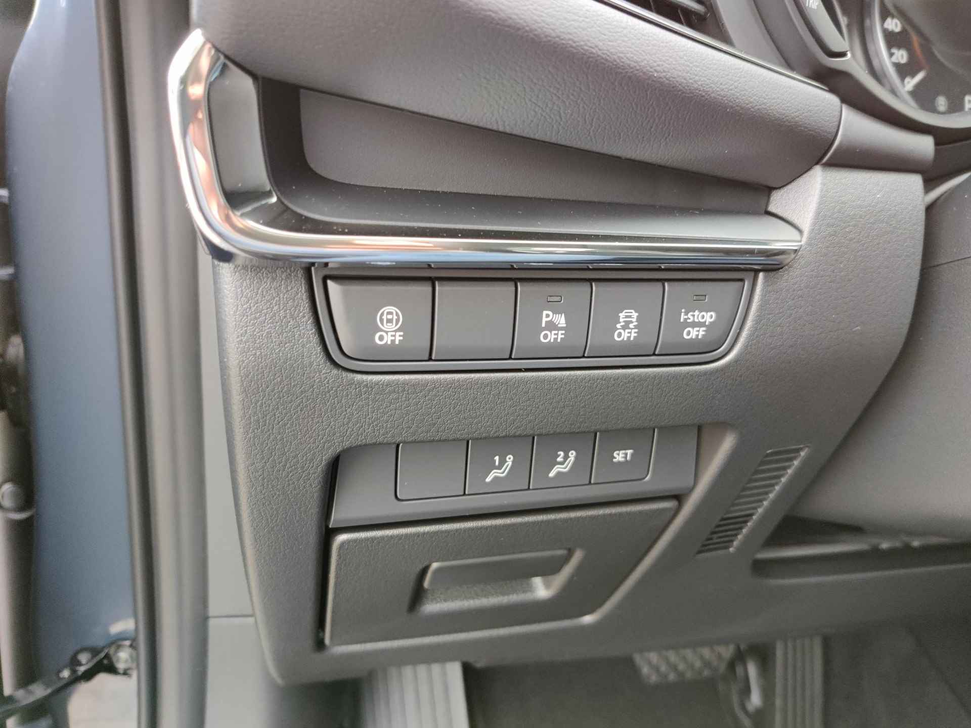 Mazda 3 2.0 E-SkyActiv-G 122 Comfort Automaat | 5.395 EURO KORTING! | LEER PAKKET | 6 JAAR GARANTIE! | - 25/31