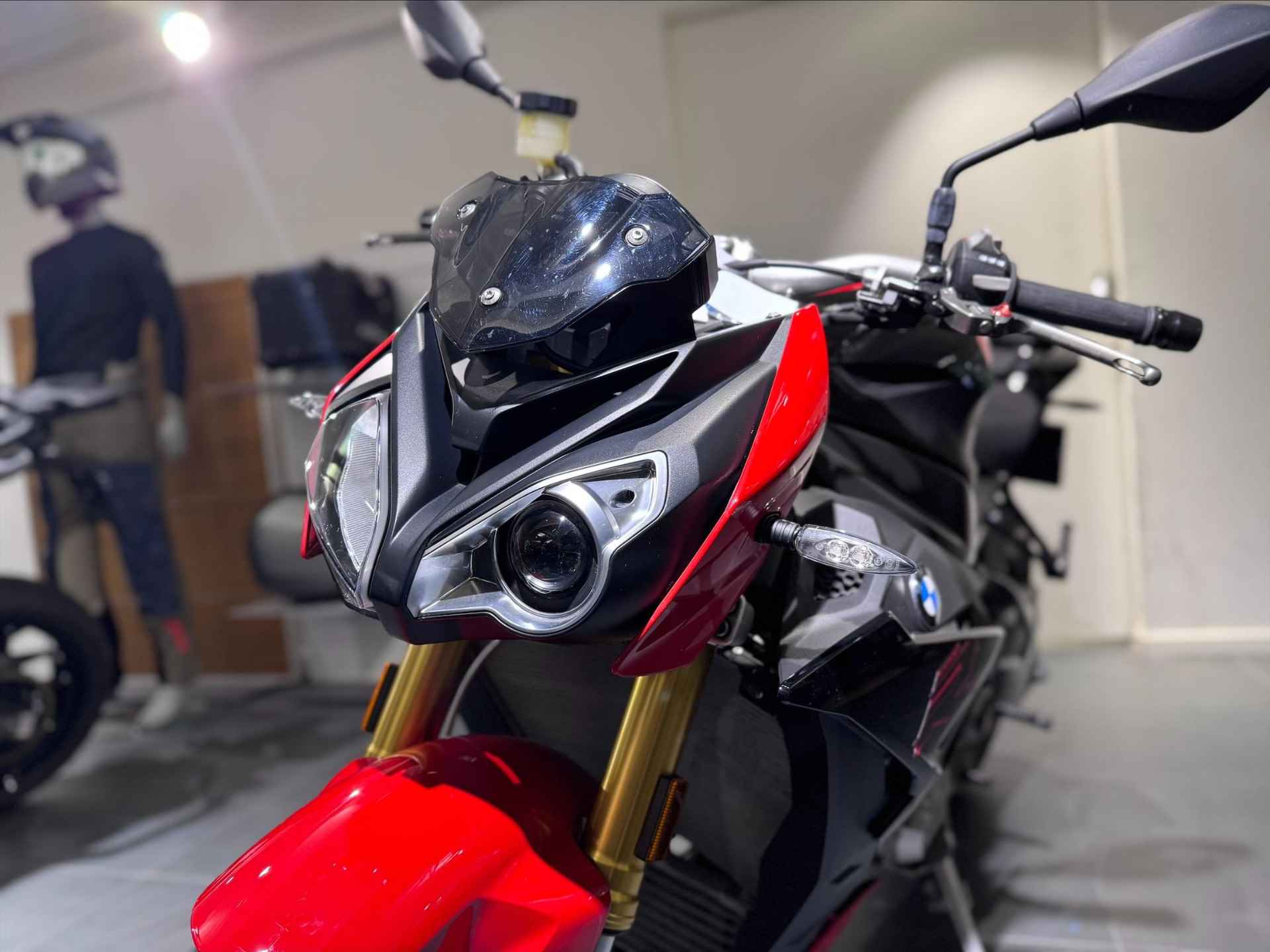 BMW S 1000 R - 4/9