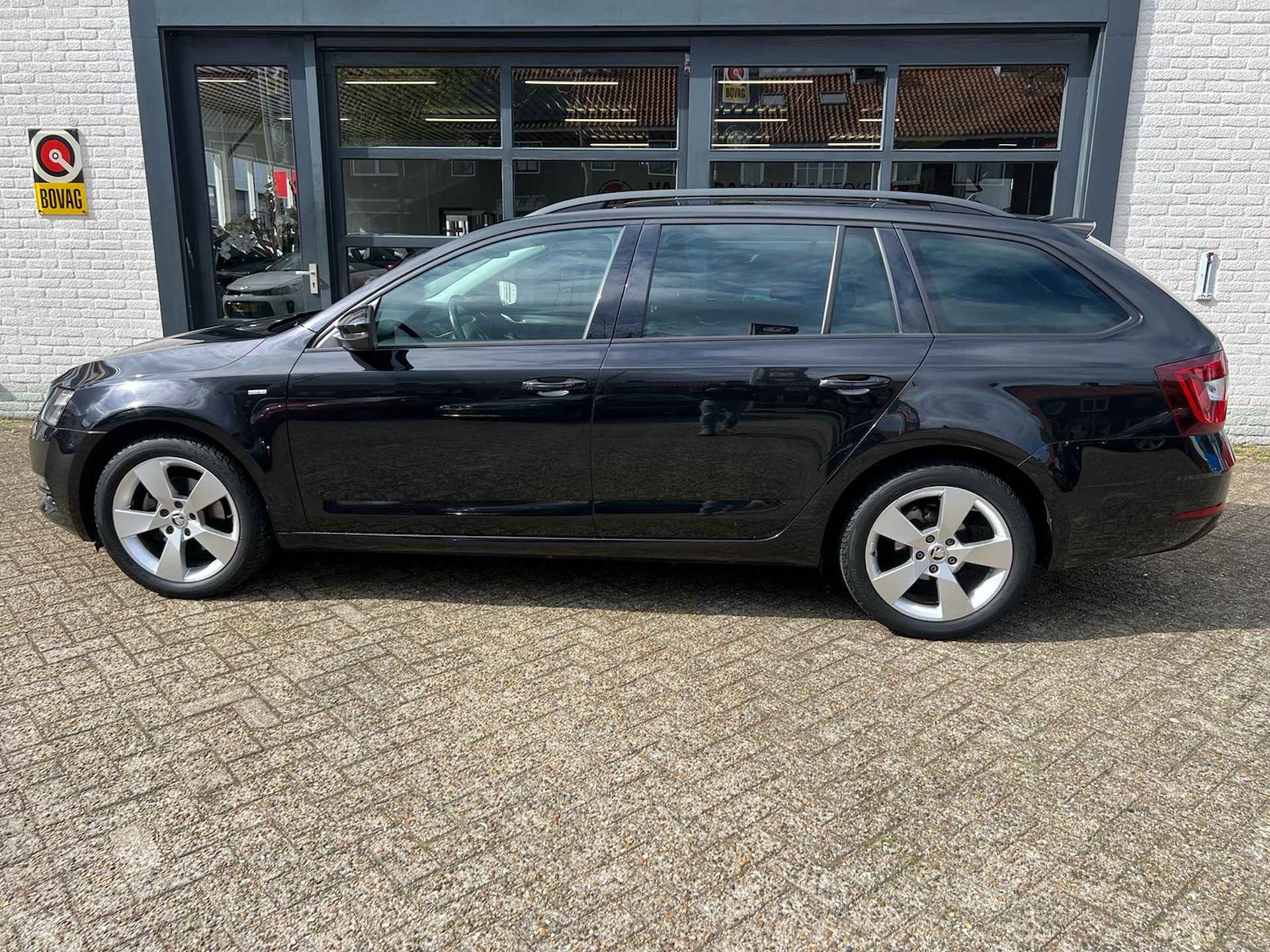 Škoda Octavia 1.0 TSI Greentech Active | Eerste eigenaar | Stoelverwarming | - 23/37