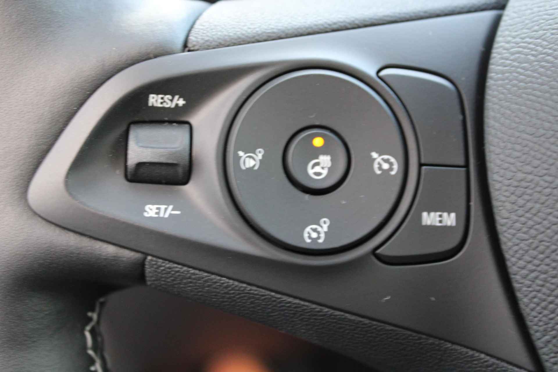 Opel Corsa-e Level 3 50 kWh overheidssubsidie elektrische auto 2024 € 2000,- Mogelijk* - 15/25