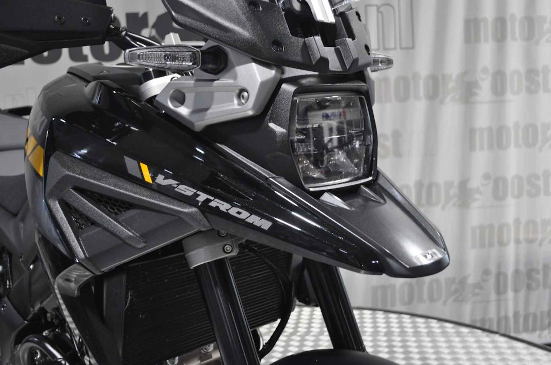 SUZUKI Dl 1050 Xt V-STROM - 15/23