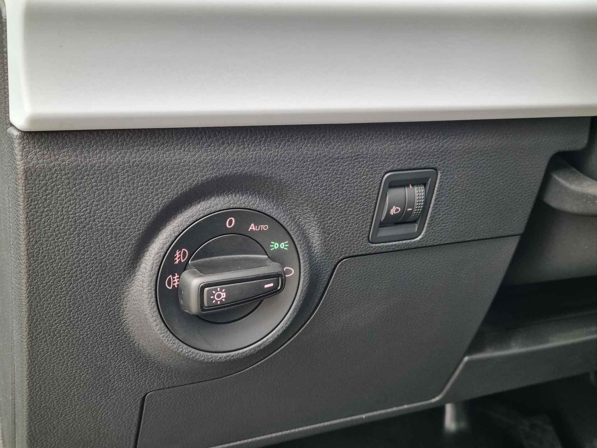 SEAT Arona 1.0 TSI Style Automaat / Full LED - 38/59