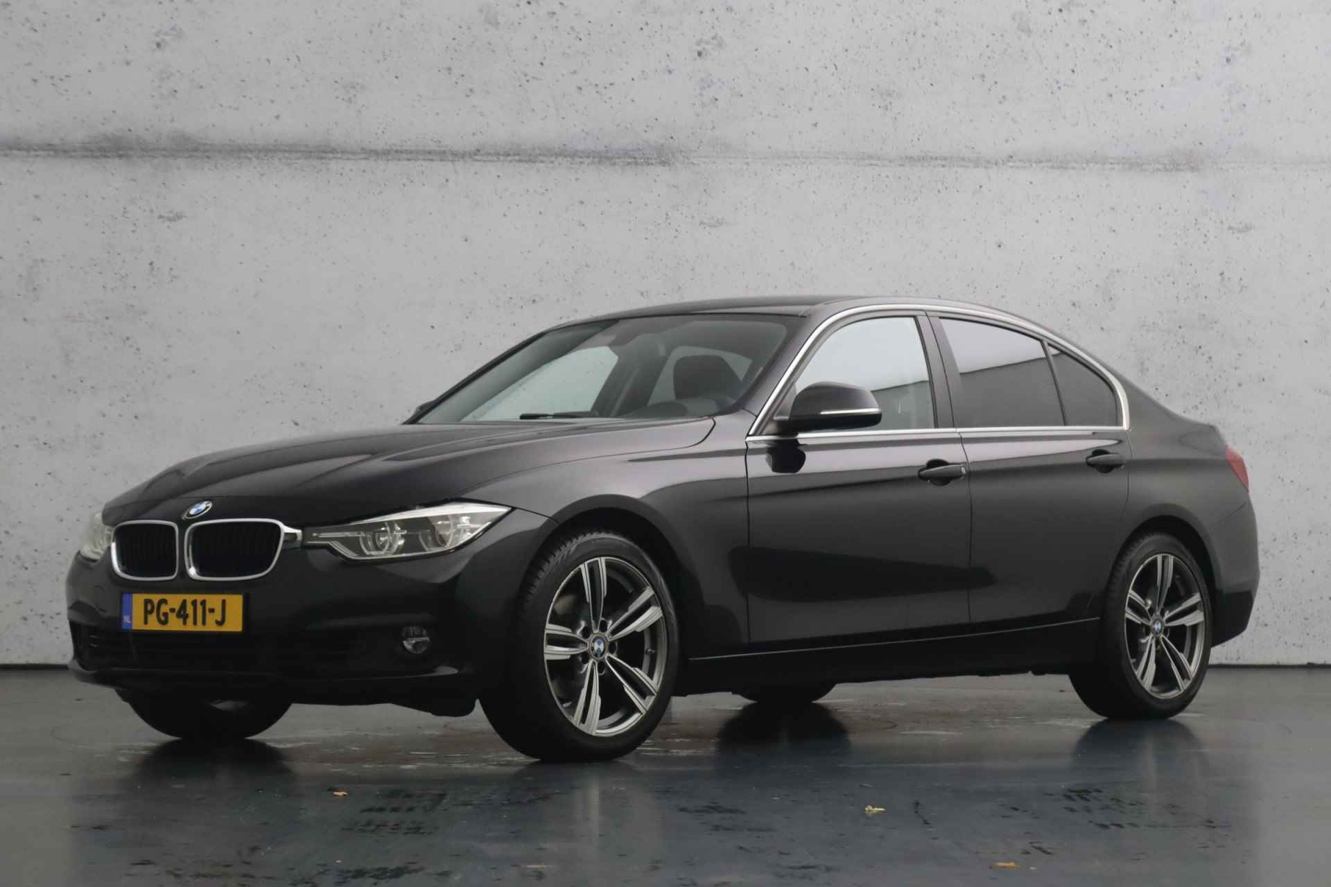 BMW 3 Serie 318i Executive | Climate control | LED koplampen | Cruise control | Parkeersensoren | Navigatie - 6/29