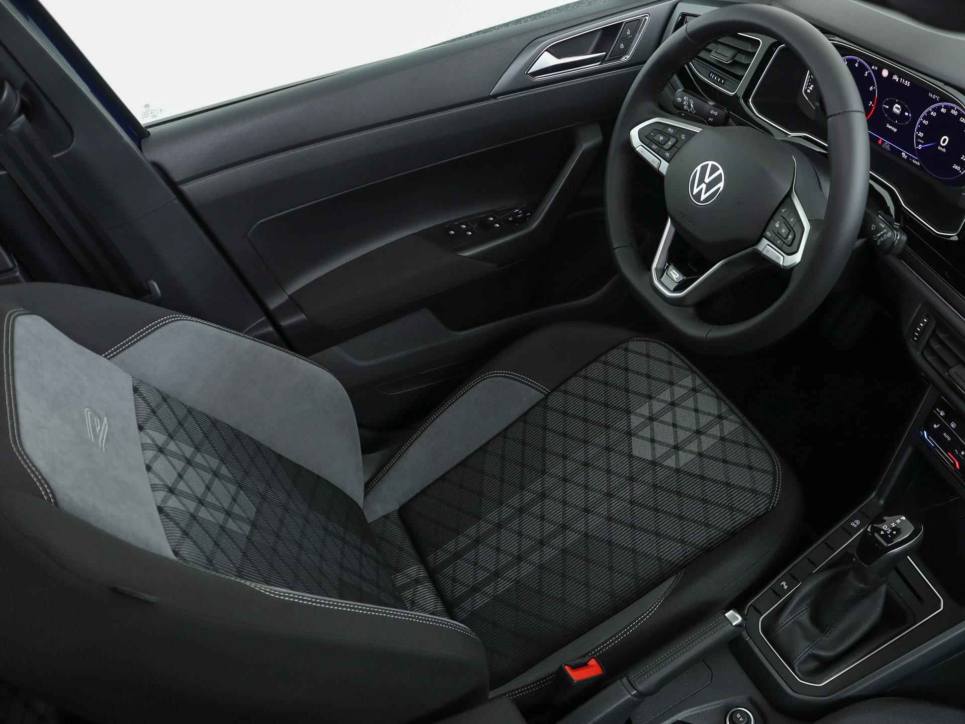 Volkswagen Taigo 1.5 TSI 150PK R-Line Business DSG | Pano.Dak | IQ.Light | Camera | Keyless | Navi | PDC | Virtual Display | 18" LM 'Misano' | Stoelverwarming | Getint Glas | - 6/59